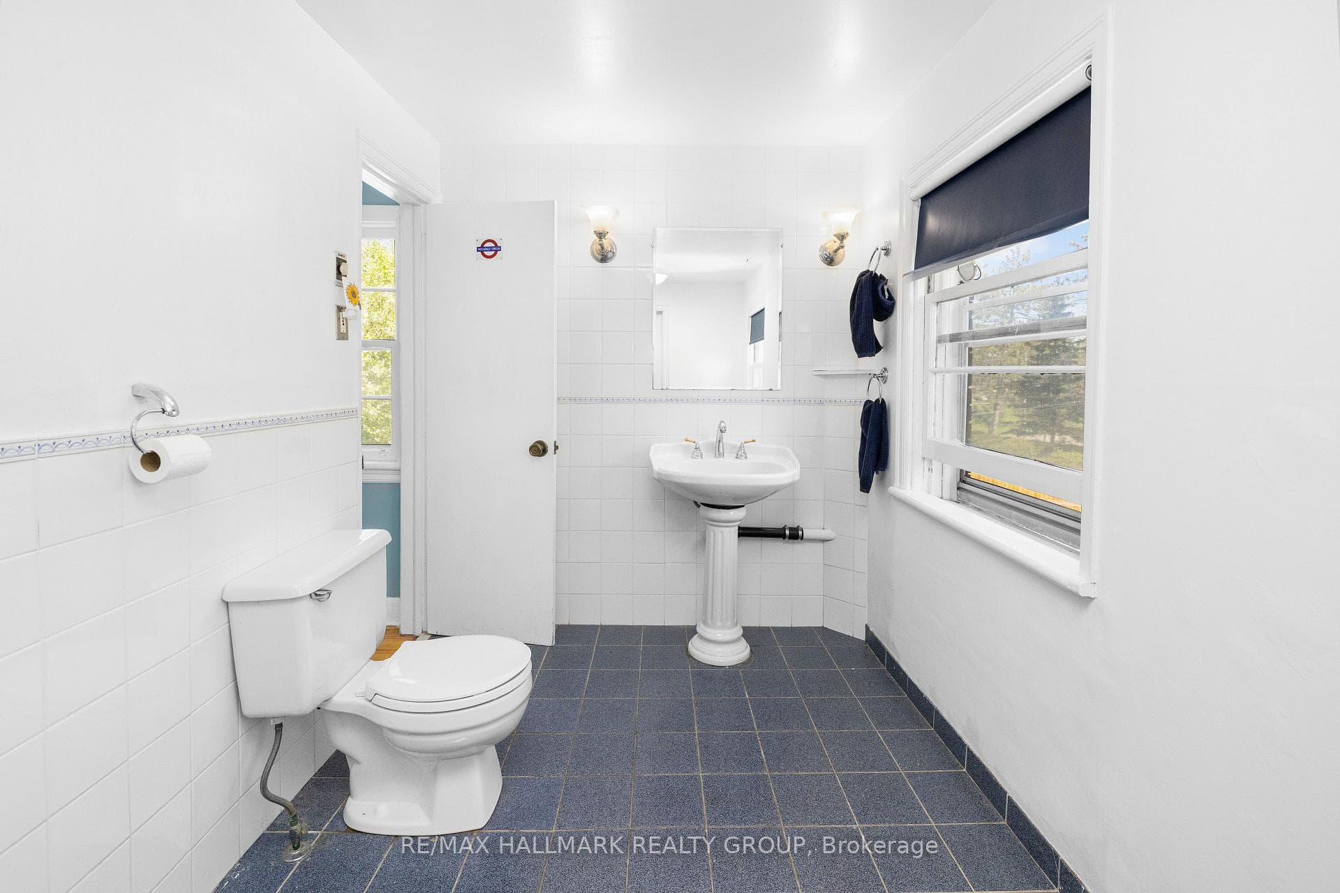 824 Byron Avenue photo 29