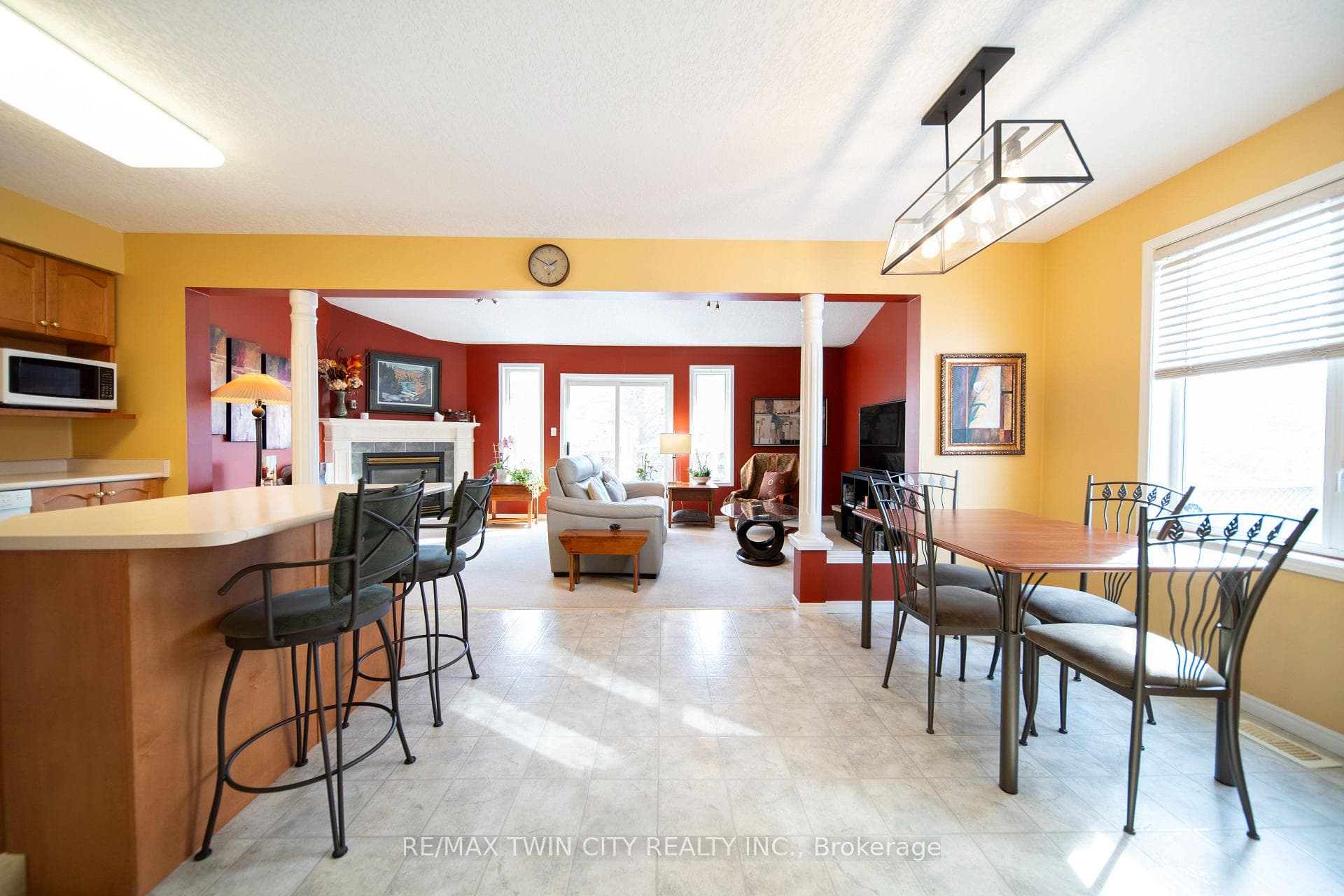 615 Inglis Falls Place photo 8