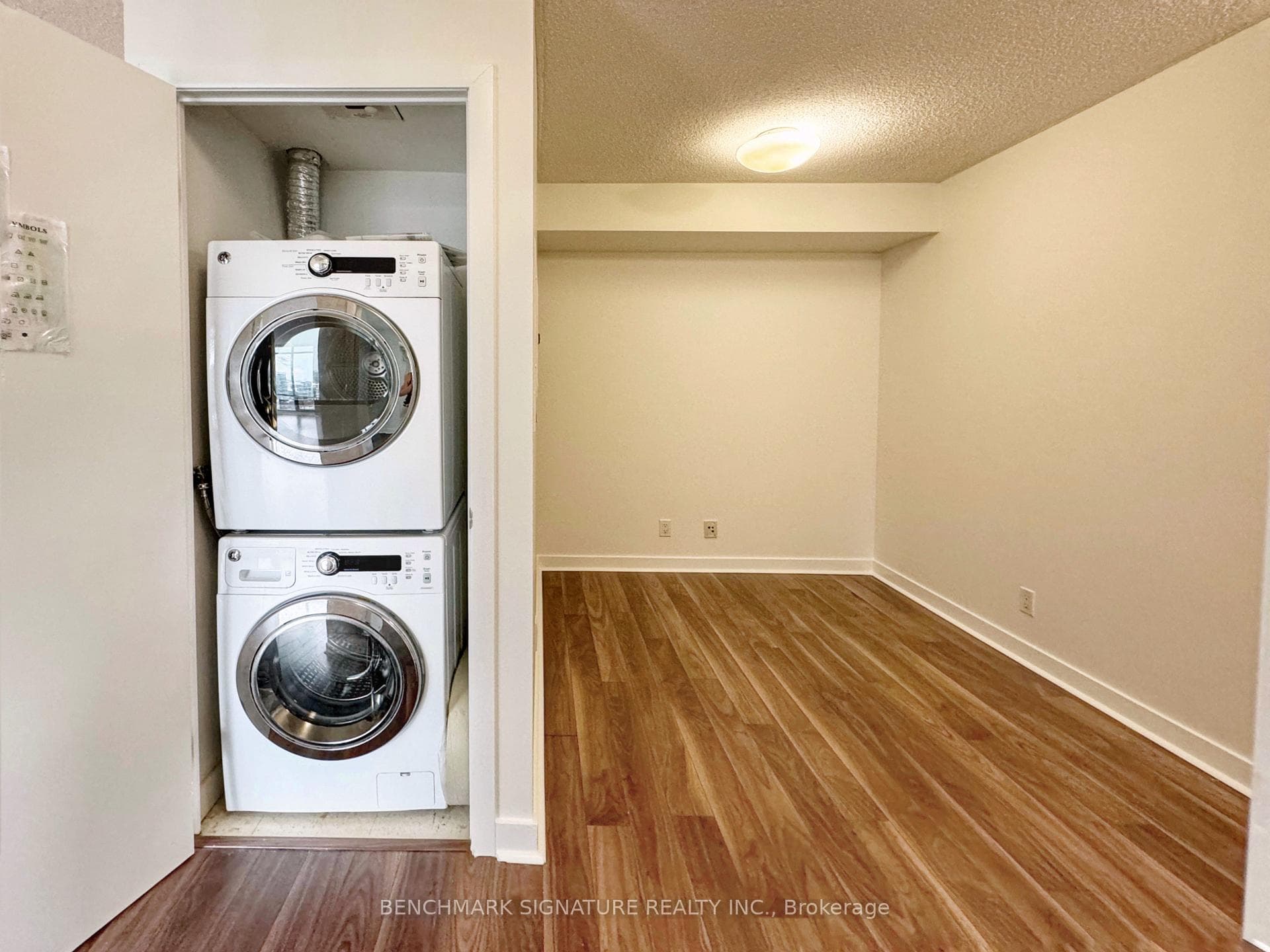 81 Navy Wharf Court Unit 3209 photo 10