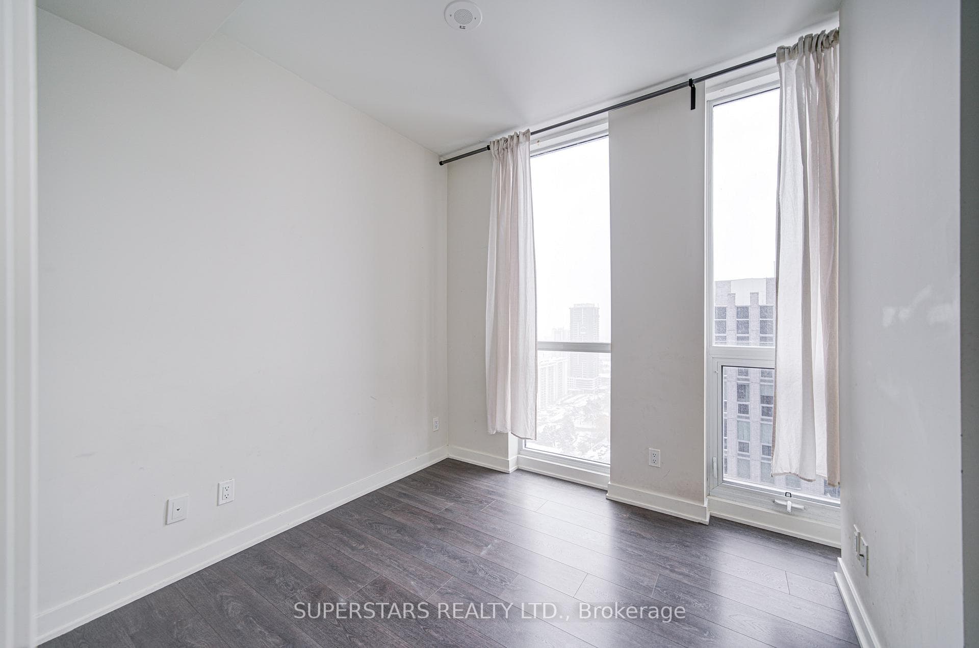 6 Sonic Way Unit 3007 photo 10