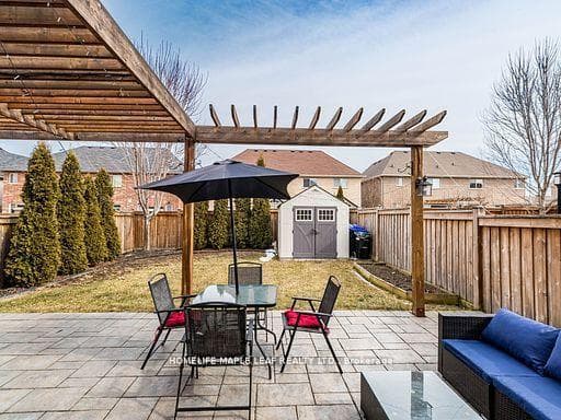 47 Hawke Crescent photo 47