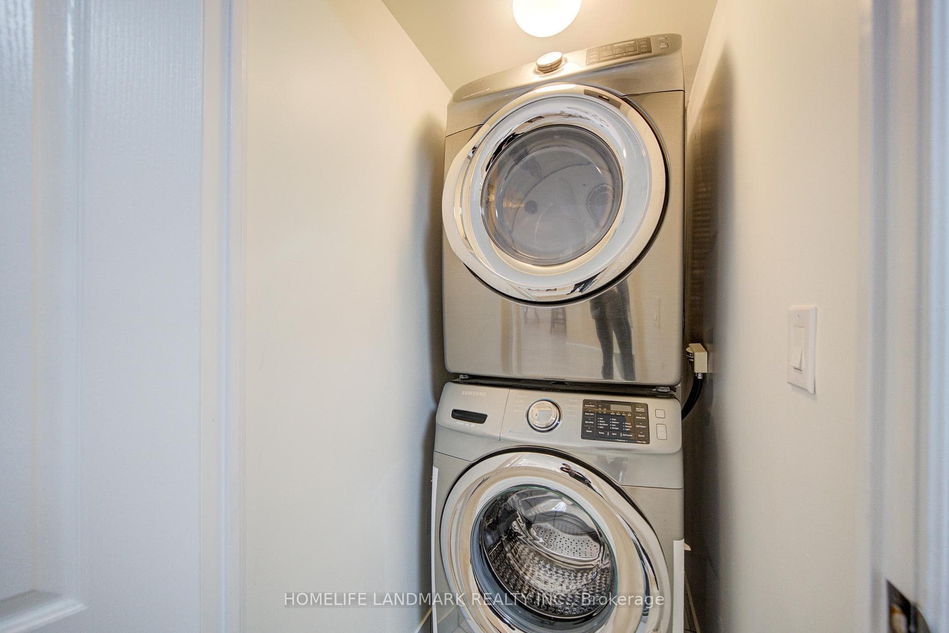 48 Suncrest Boulevard Unit 912 photo 20