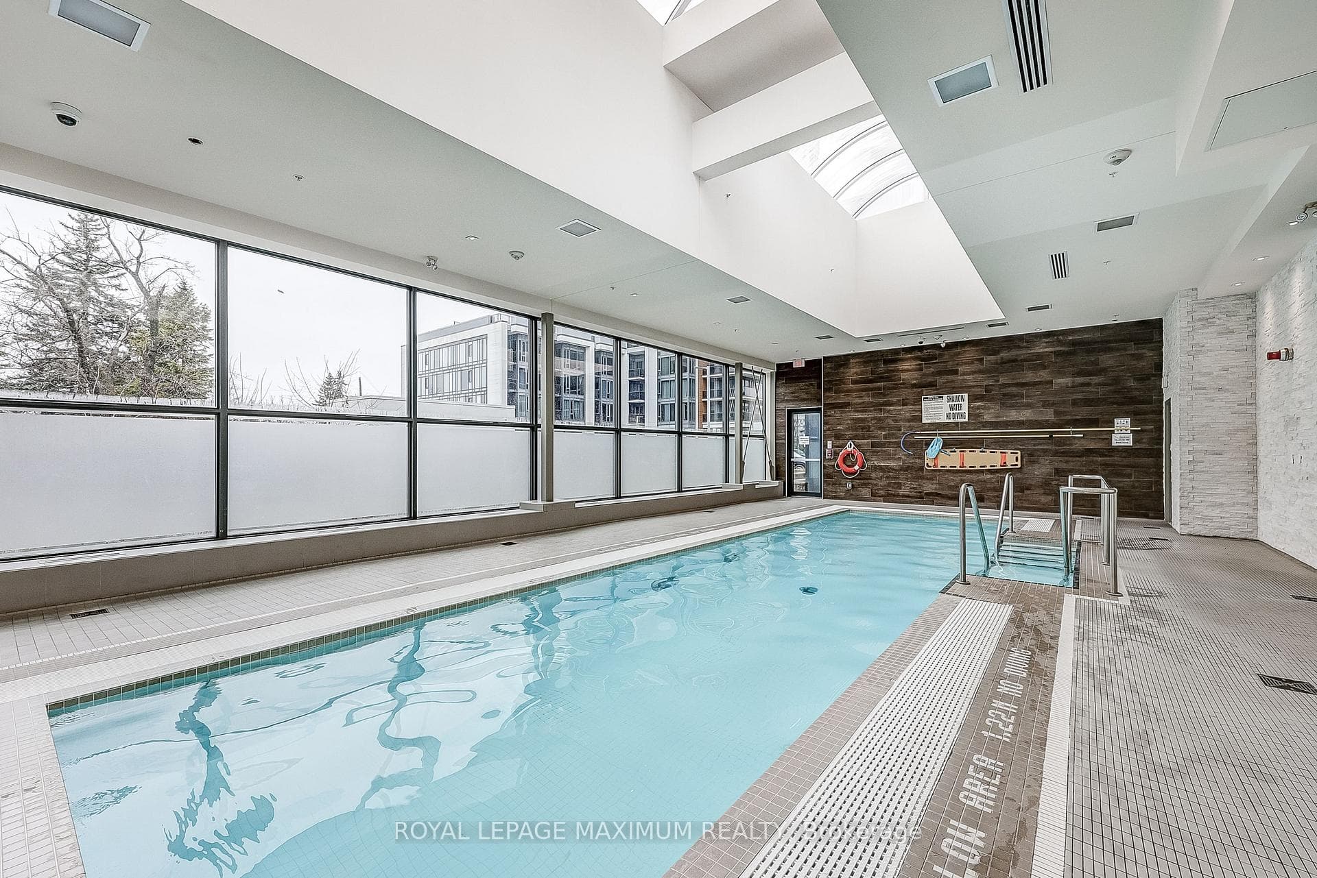 9608 Yonge Street Unit 1606A photo 36