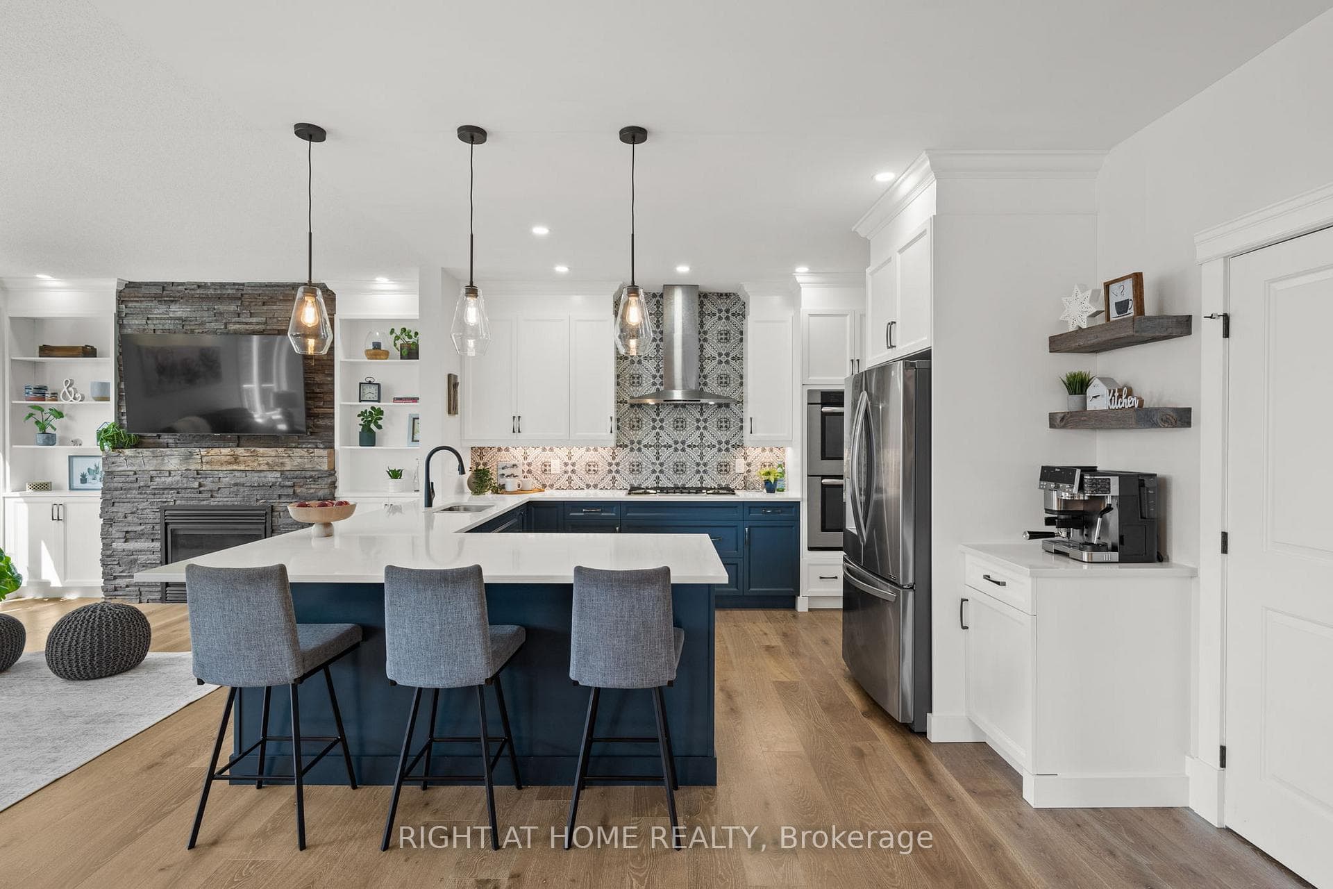 707 Wrangler Circle photo 7