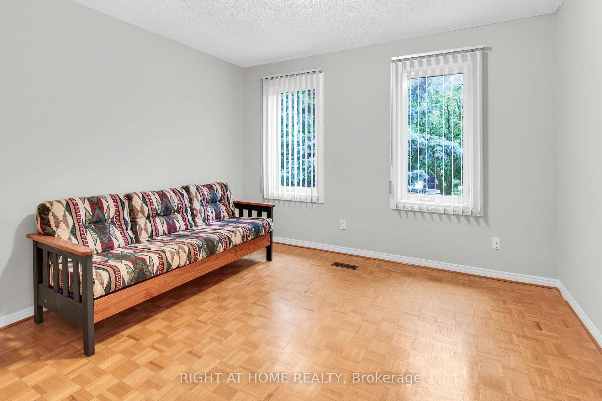 1 Tasha Court photo 23