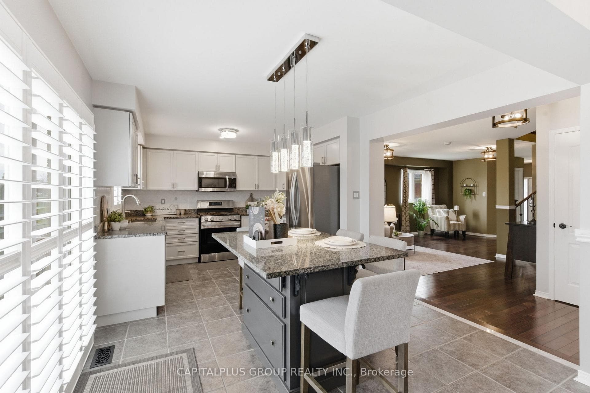 14 Hinsley Crescent photo 16