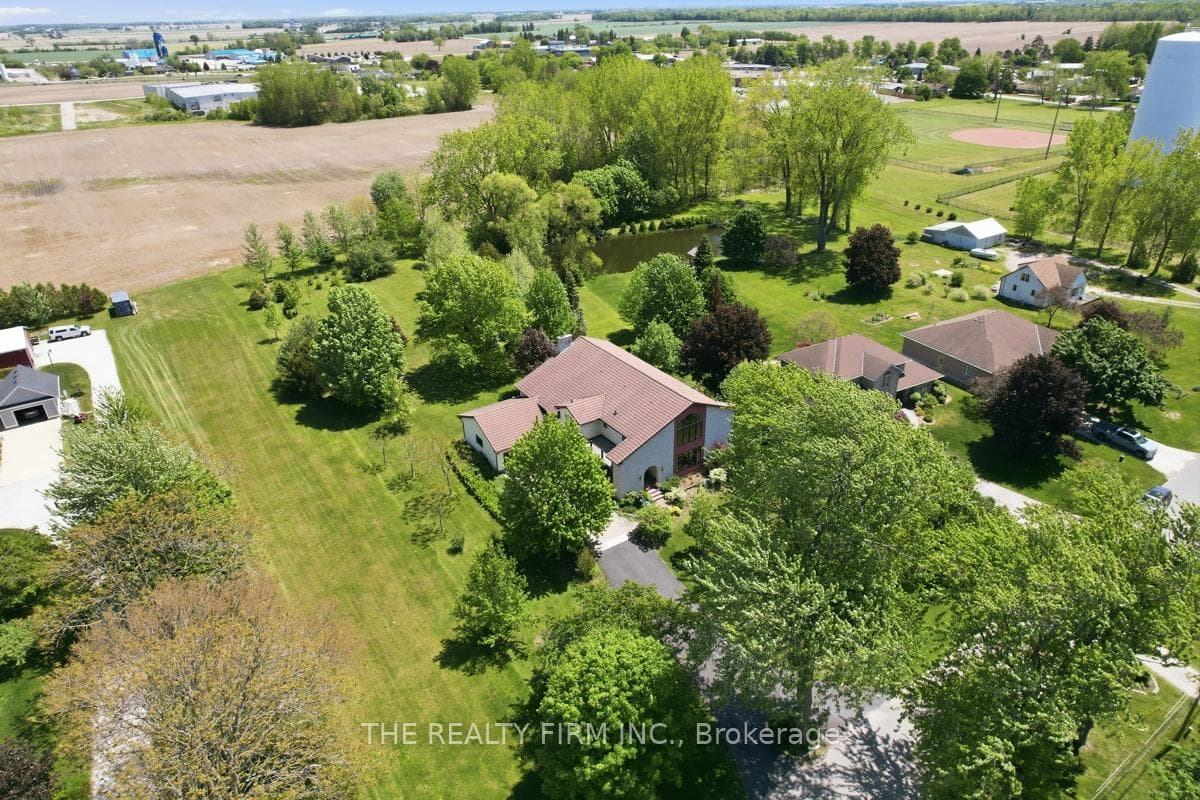 15 Beechwood Avenue photo 2