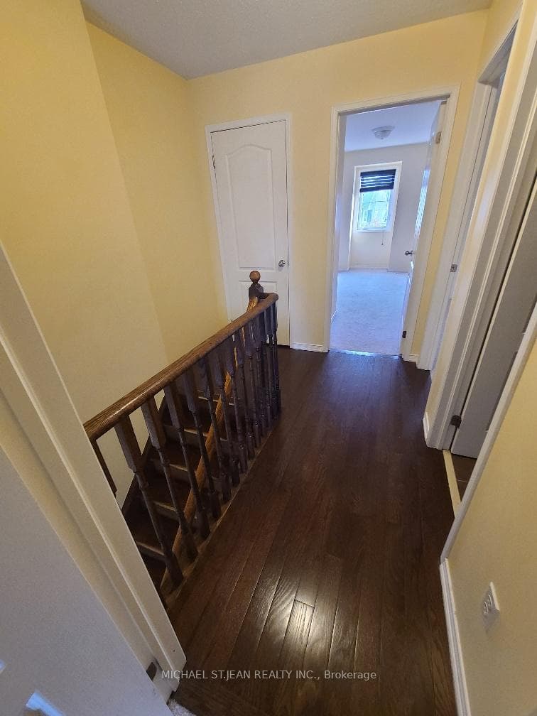 30 Burtonbury Lane photo 16
