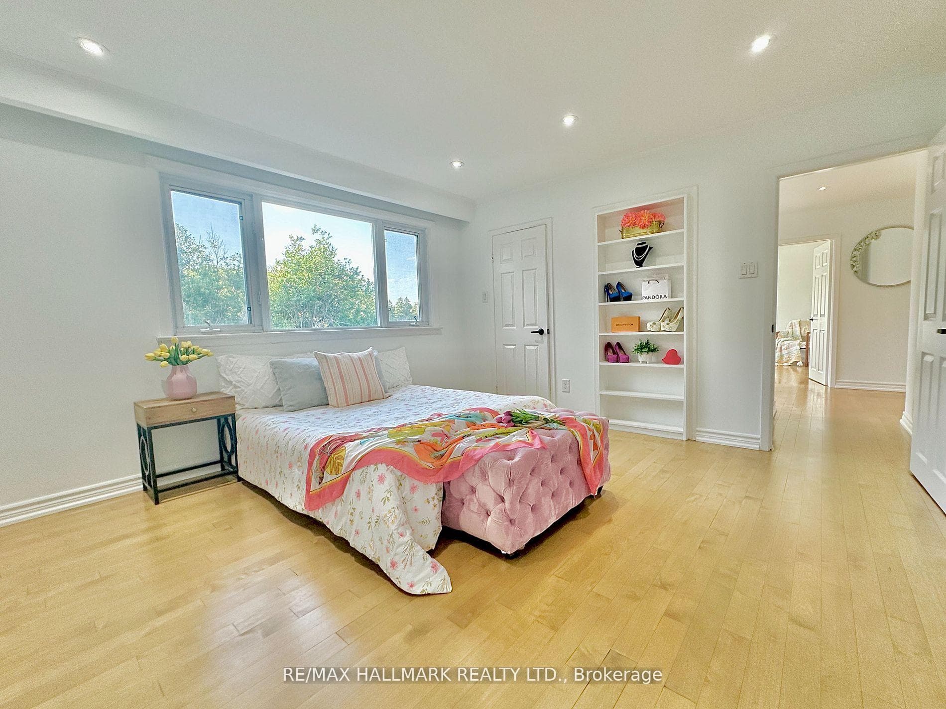 16 Gaspe Road photo 27