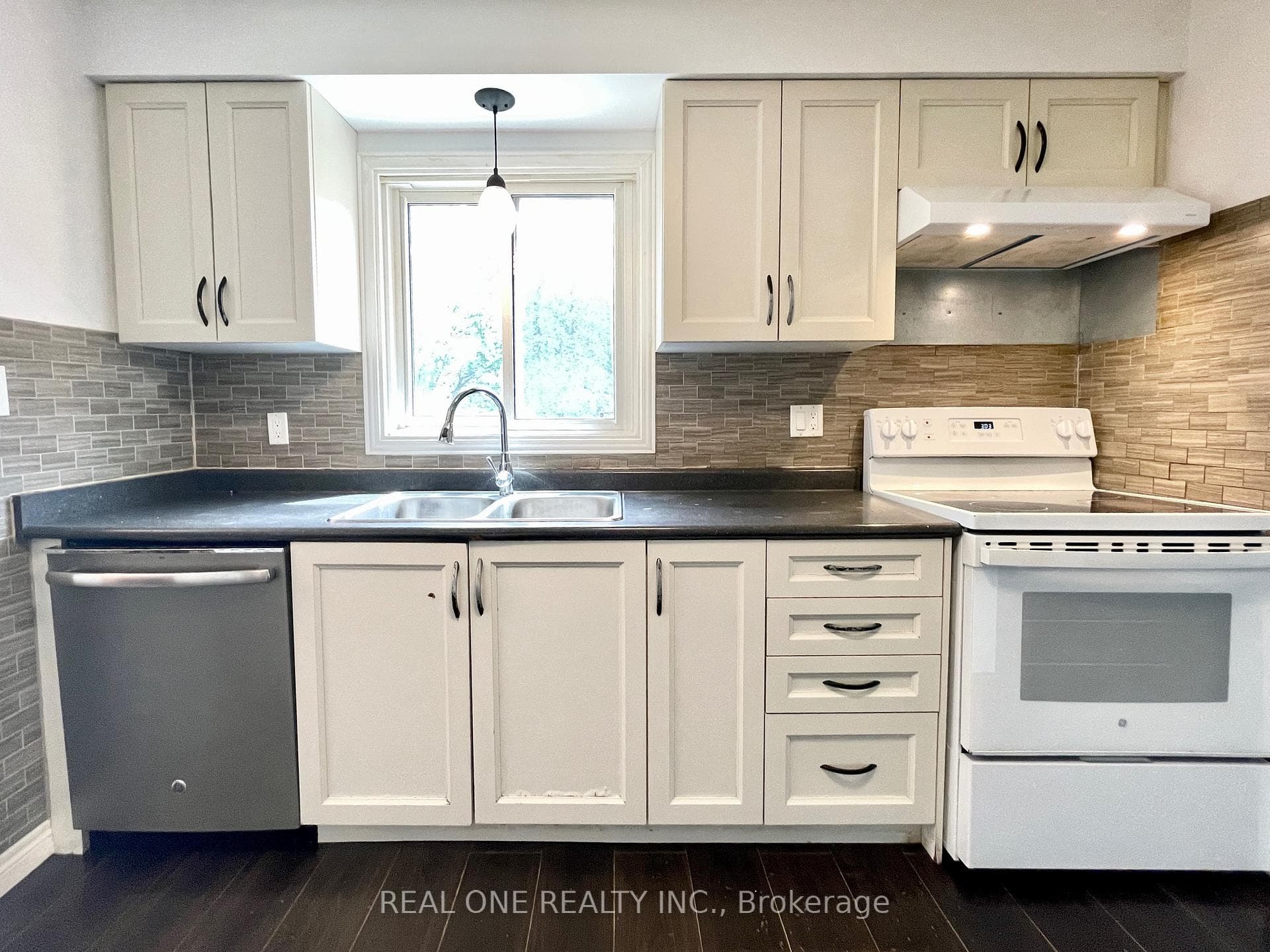 Kitchen2