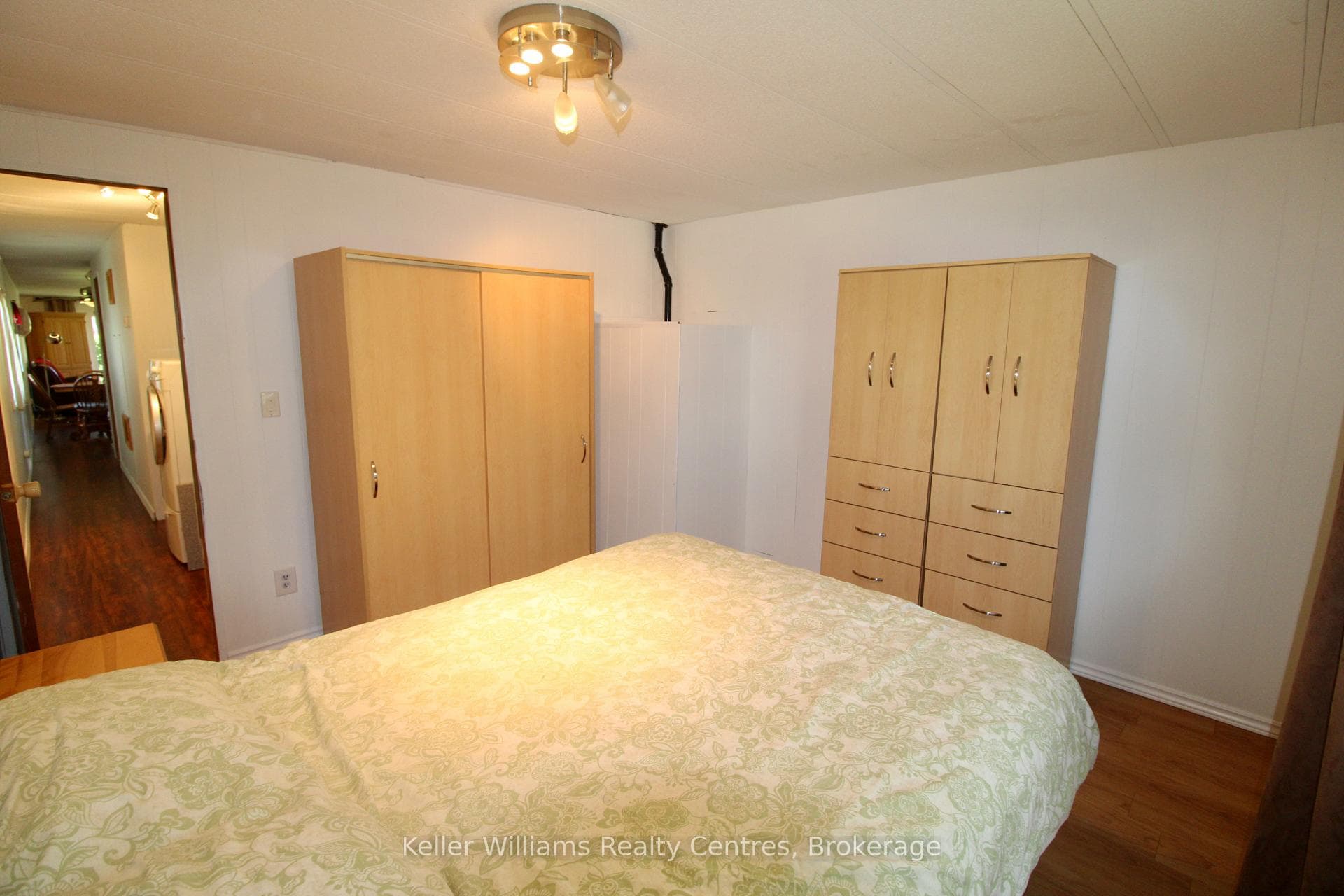302694 Douglas Street Unit 55 photo 26