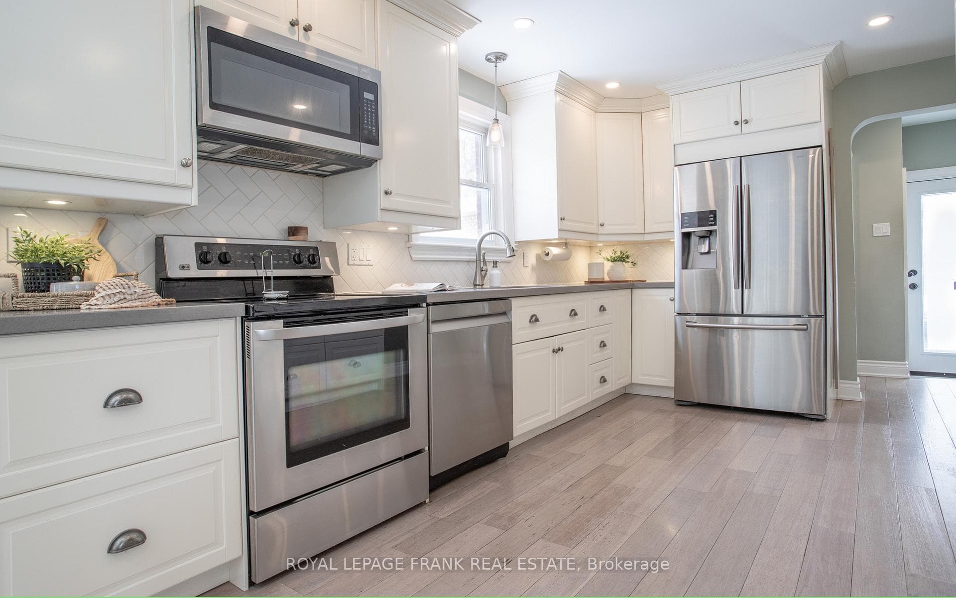 1107 Green Street photo 13