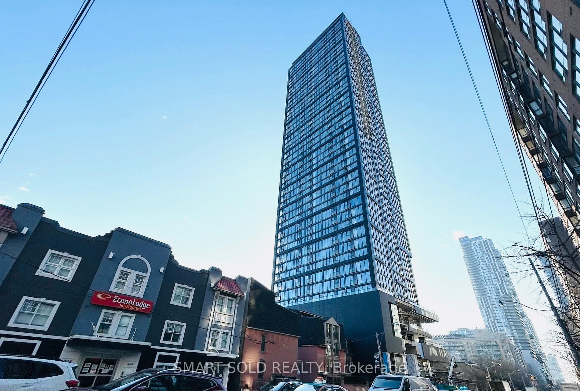 319 Jarvis Street Unit 1603 photo 1