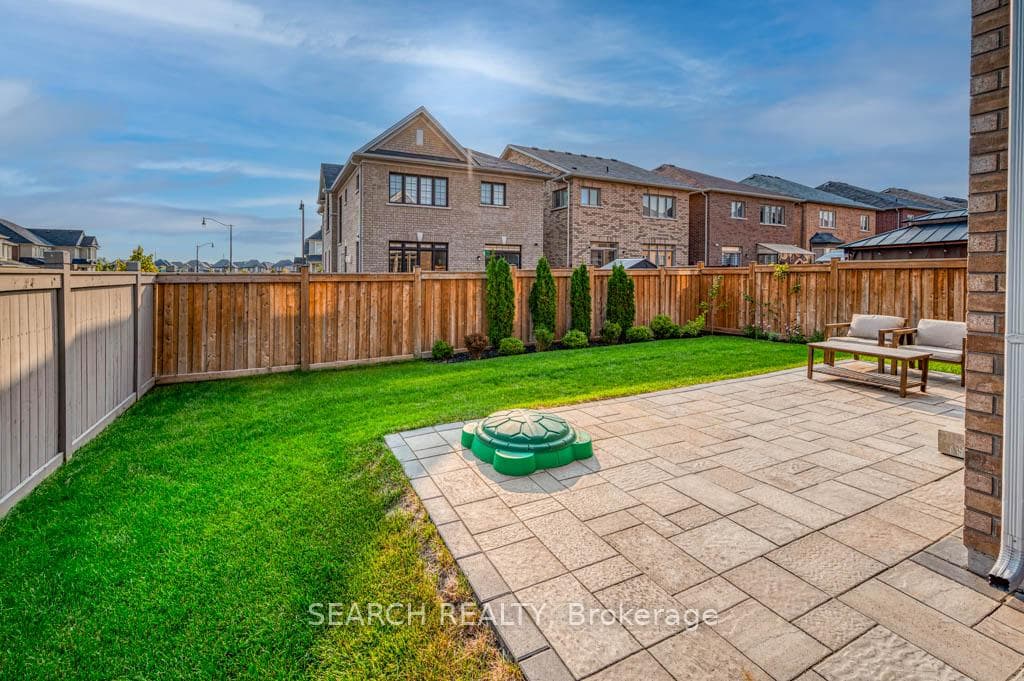 35 Wheatberry Crescent photo 39