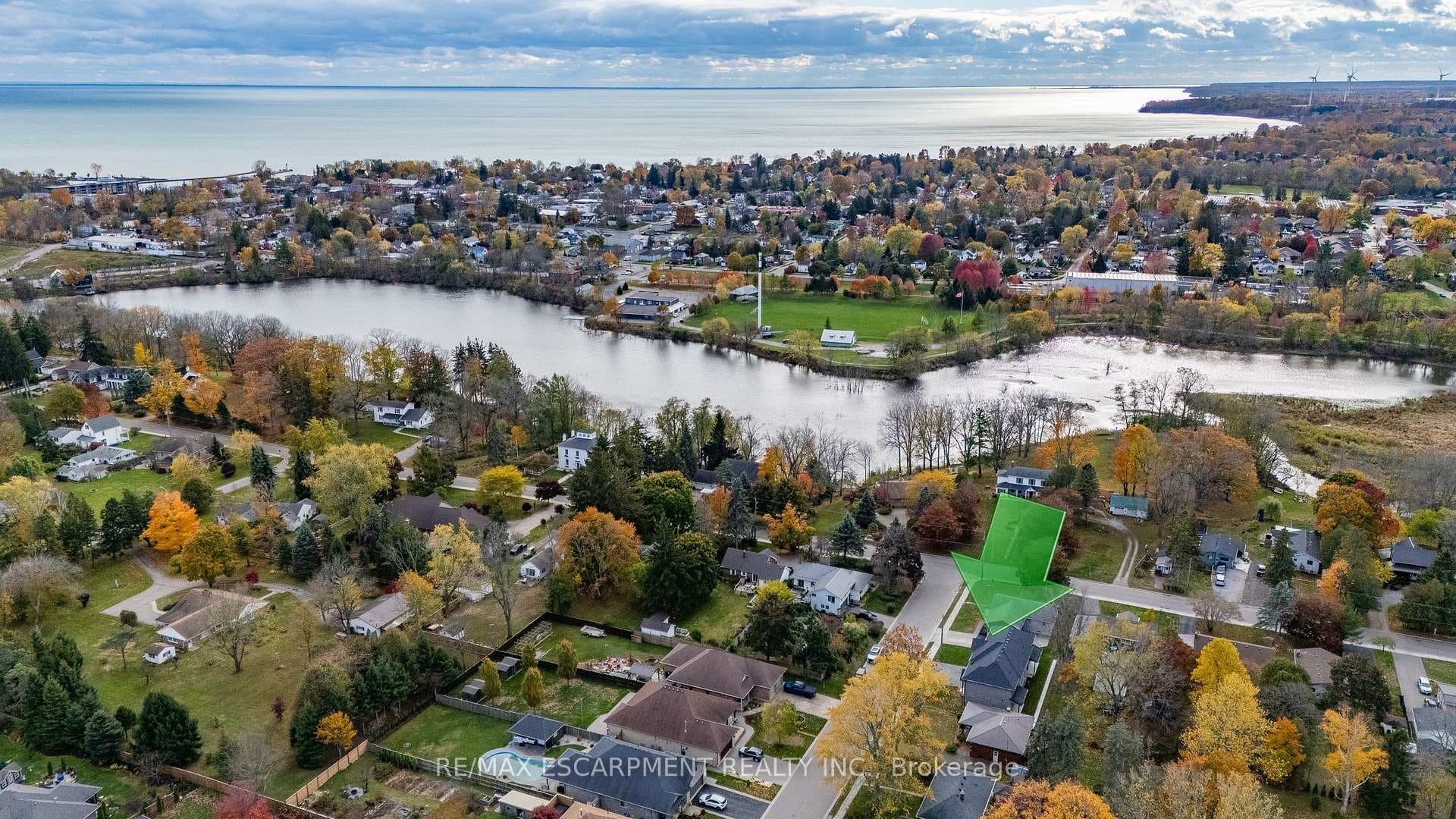 3 Maple Avenue photo 31