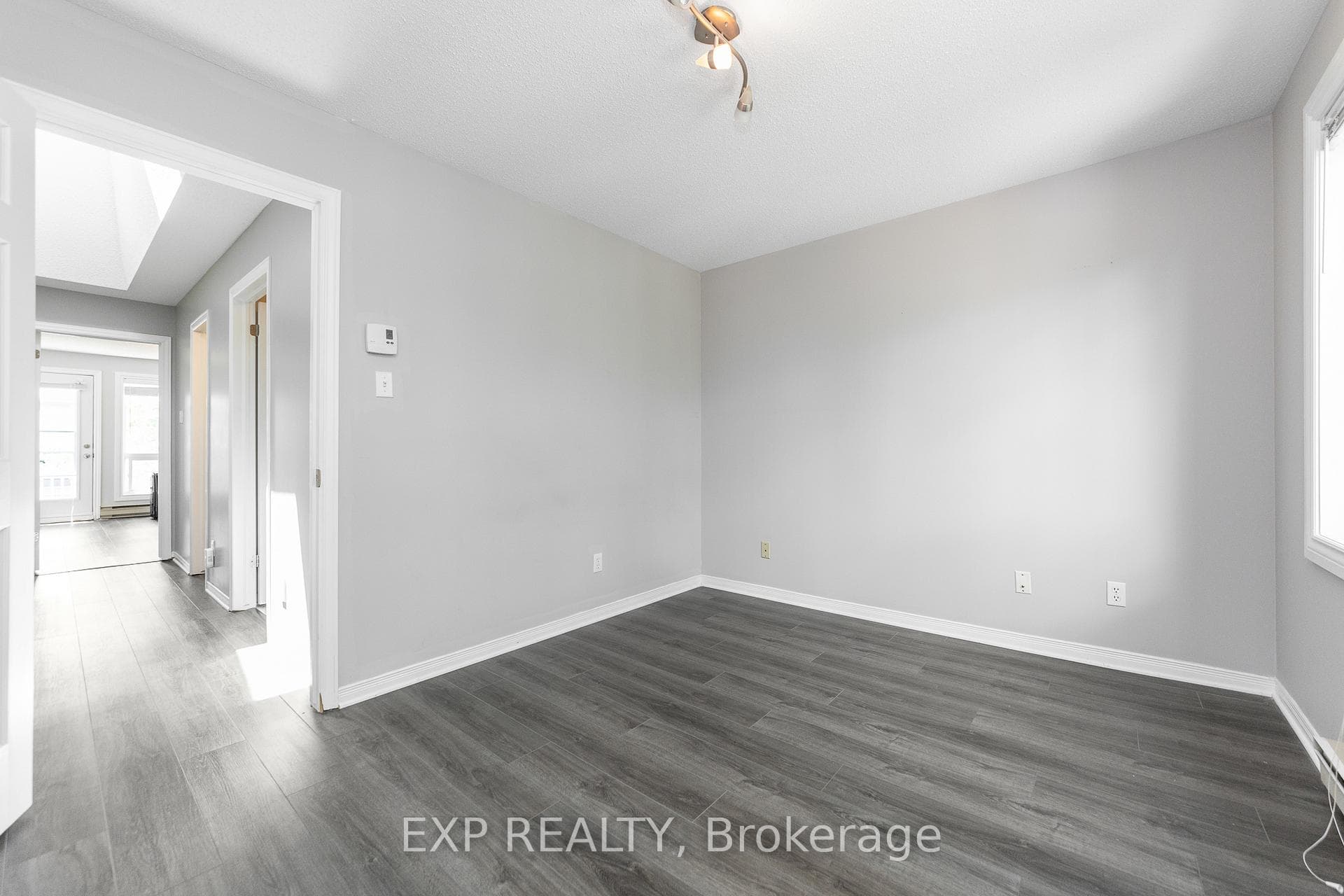 69 Briston Private photo 36