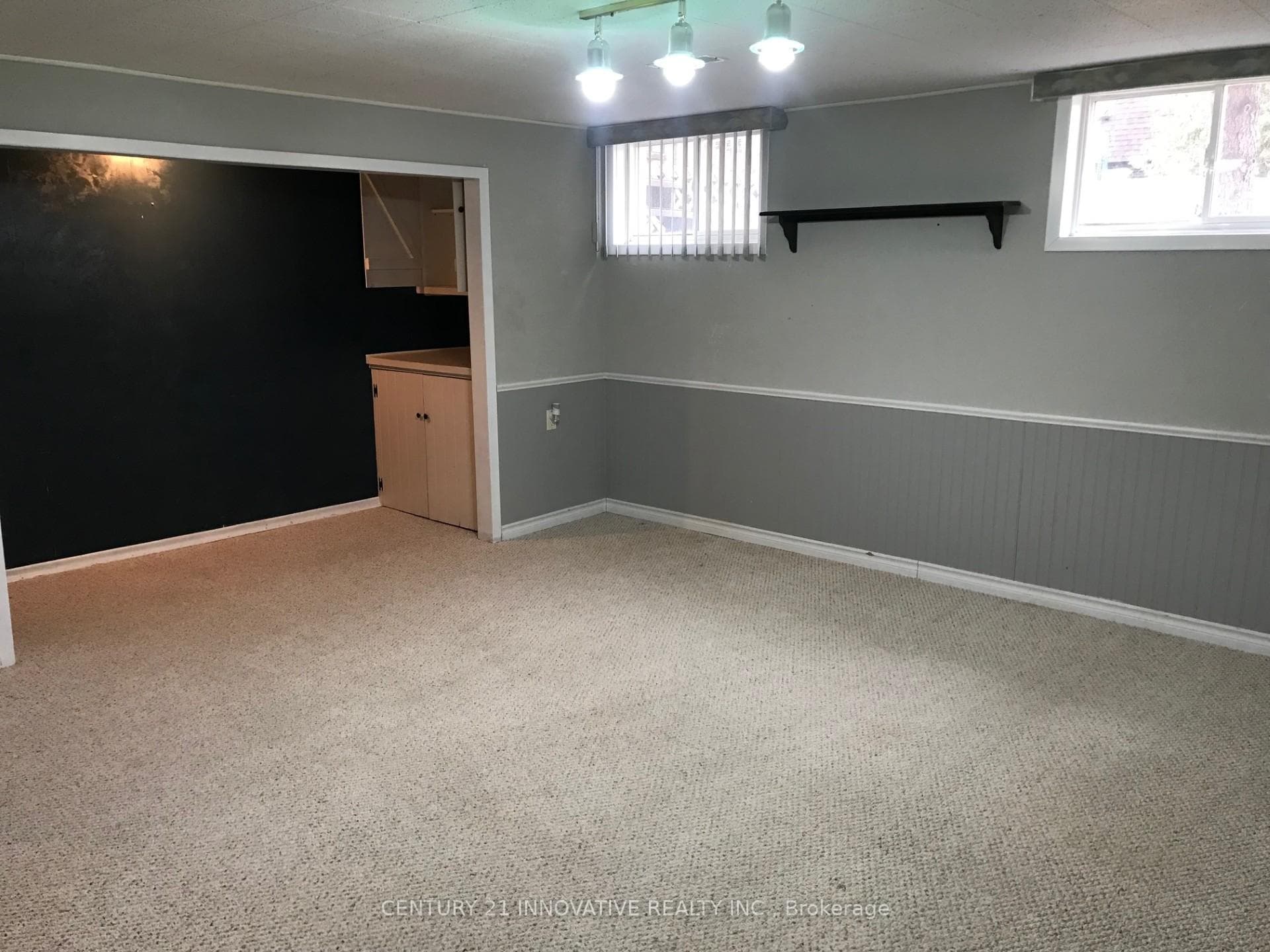 12 Kingsway Court photo 15