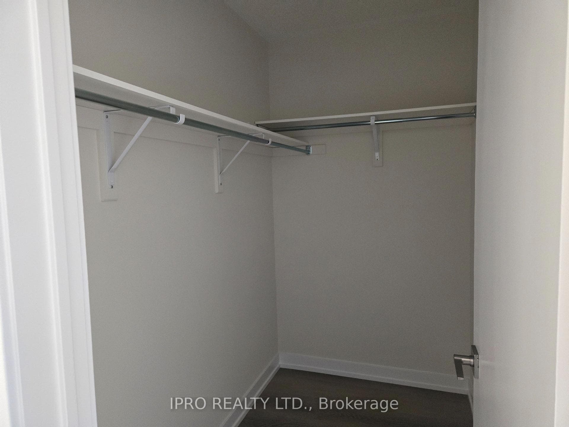 1330 Shevchenko Boulevard photo 12