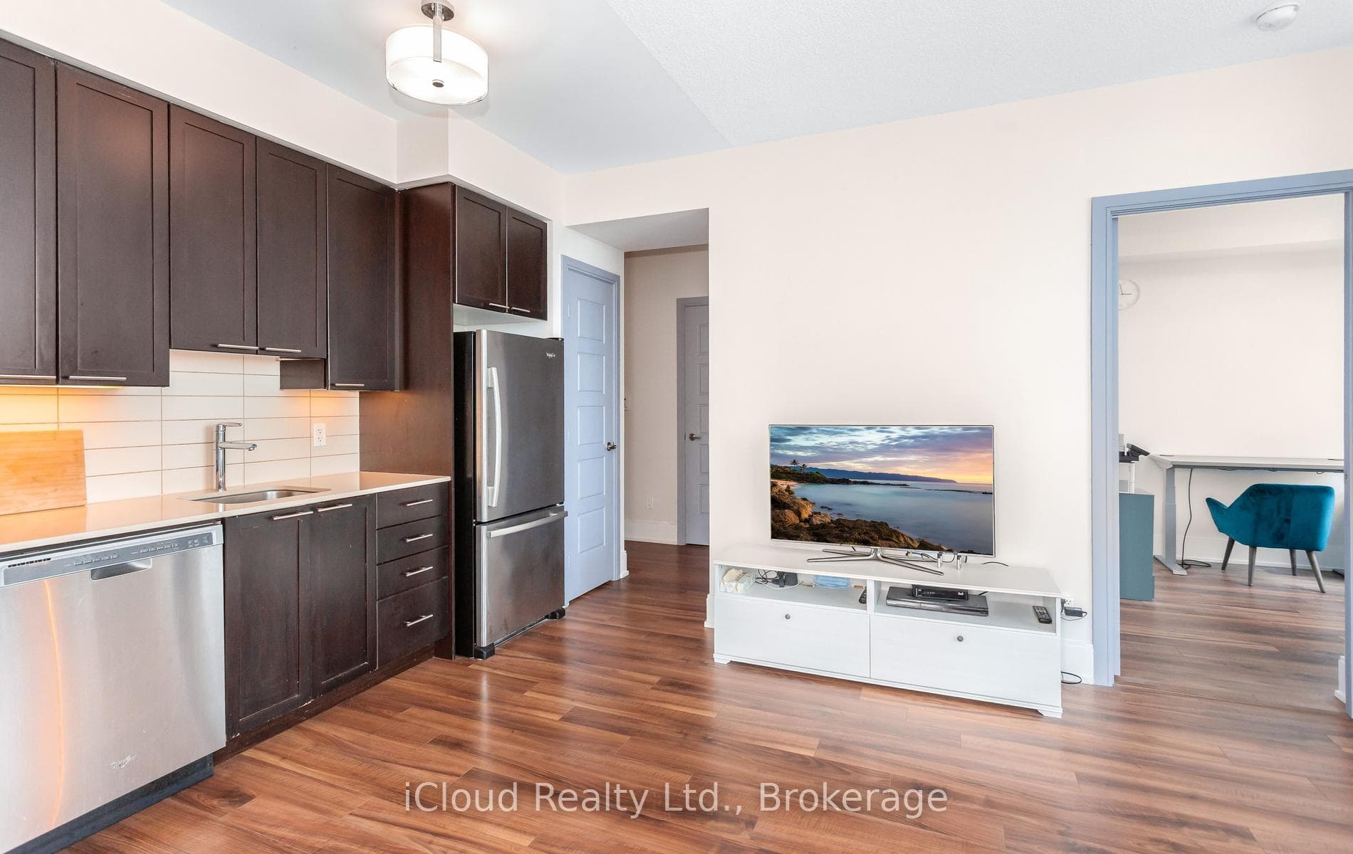 15 Viking Lane Unit 2502 photo 15