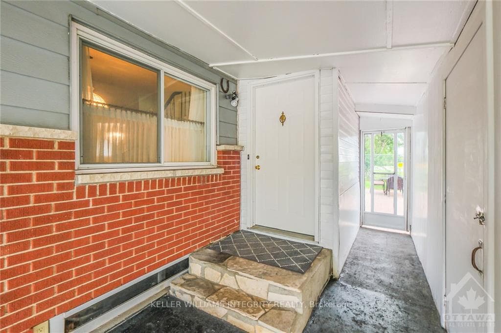 2309 SAMUEL Drive photo 25