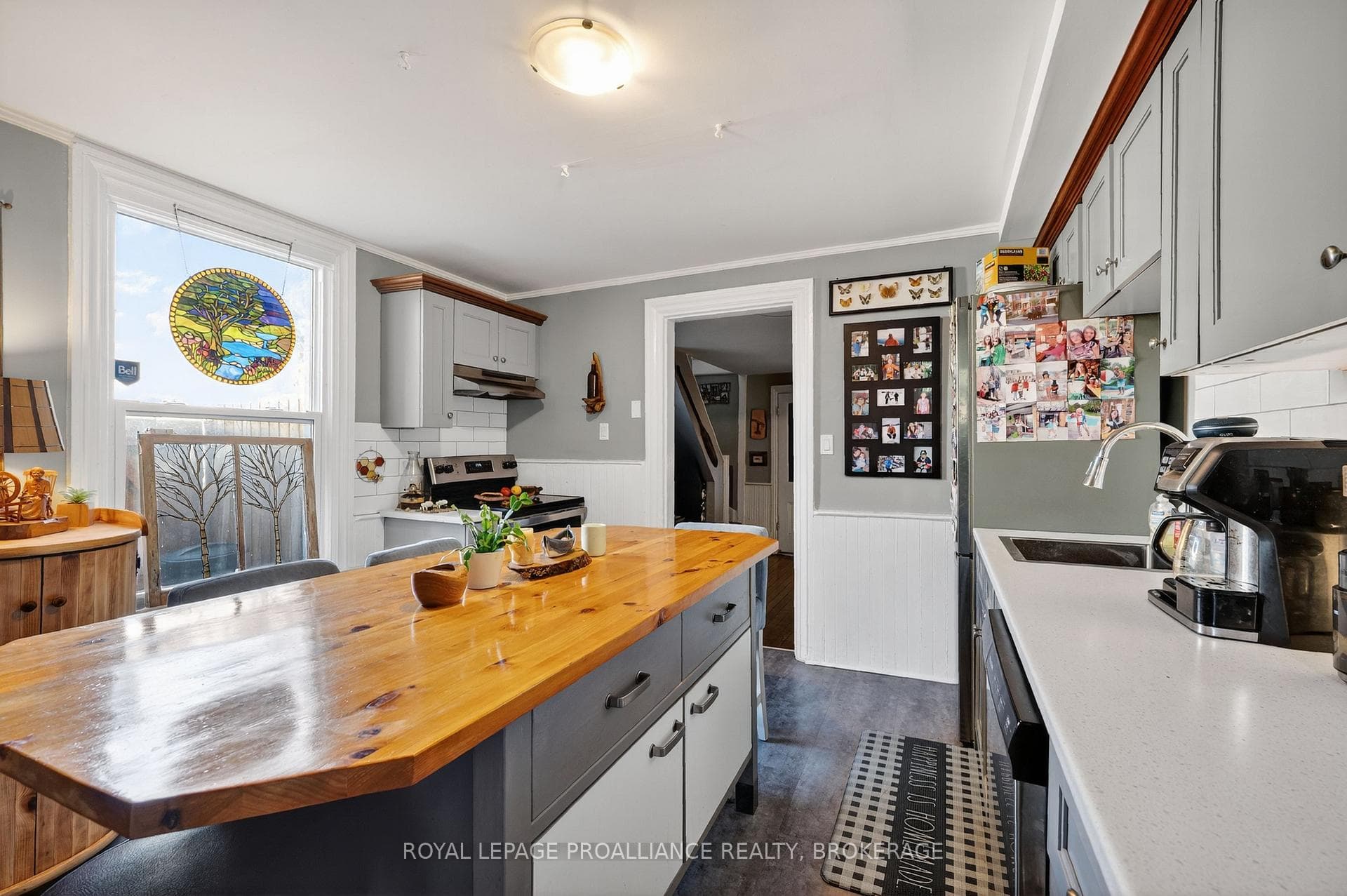 407 Bagot Street photo 17