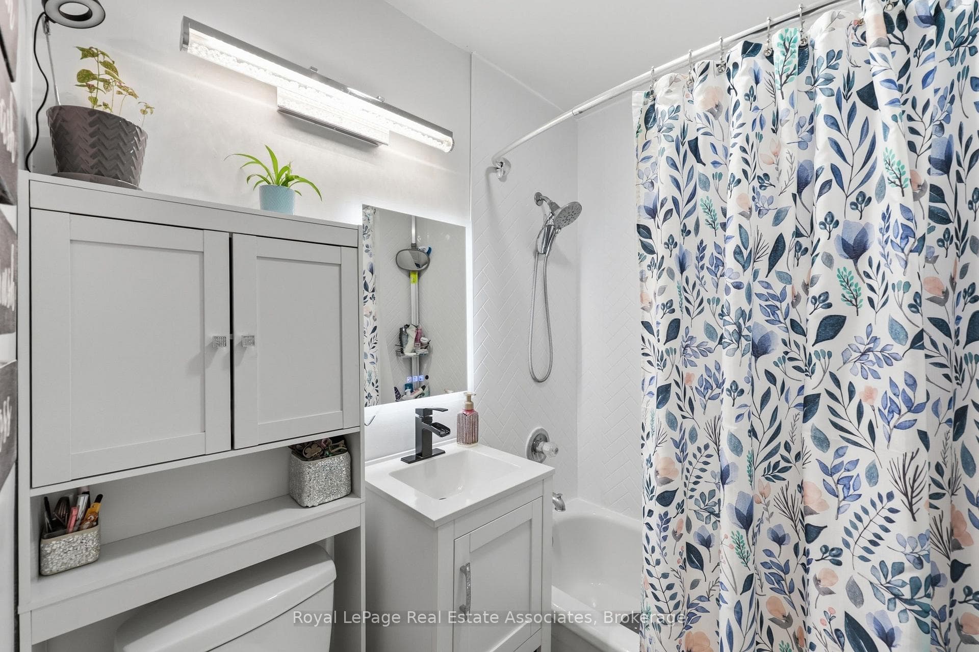 21 Ridgewood Avenue photo 17
