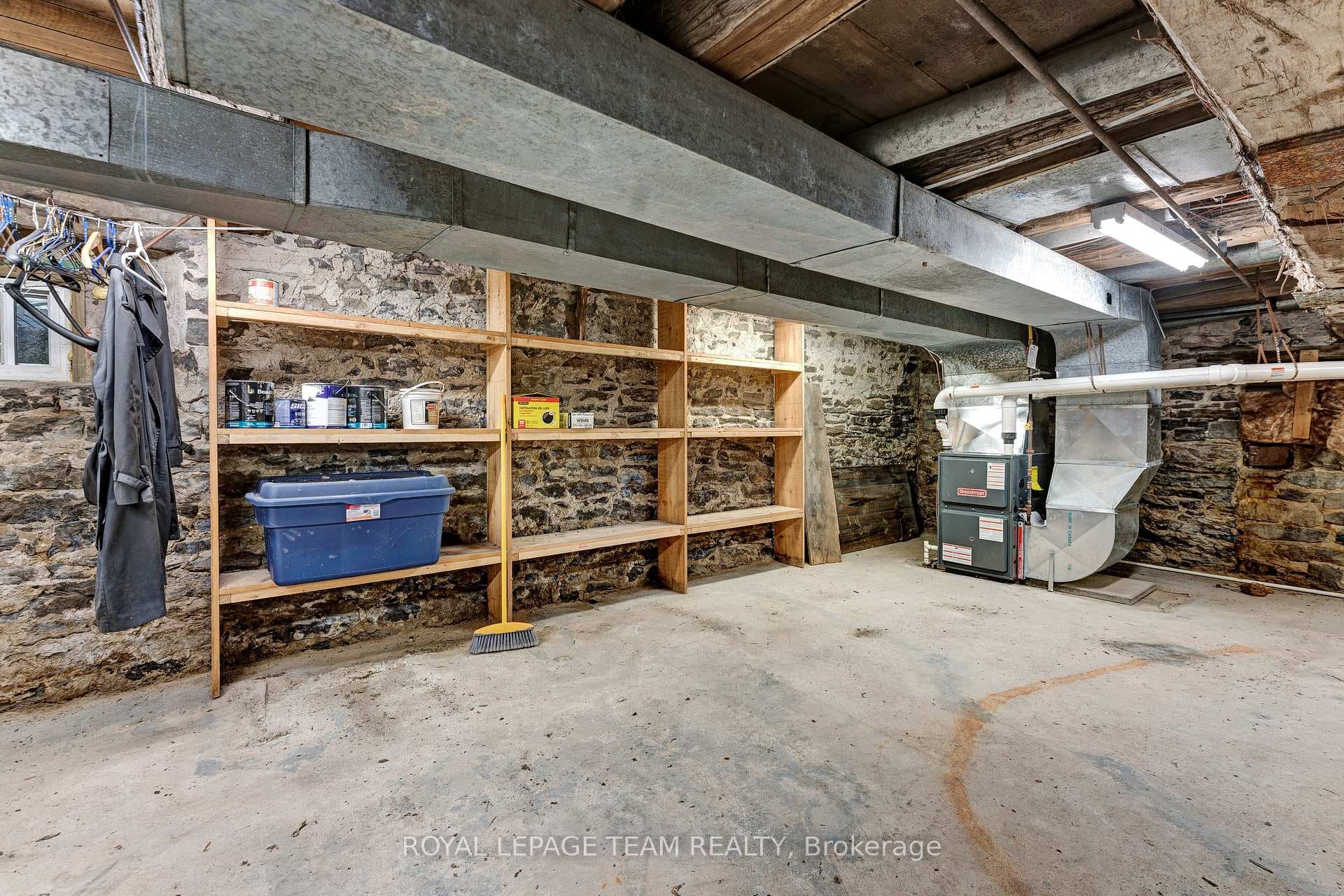 715 River Road photo 27