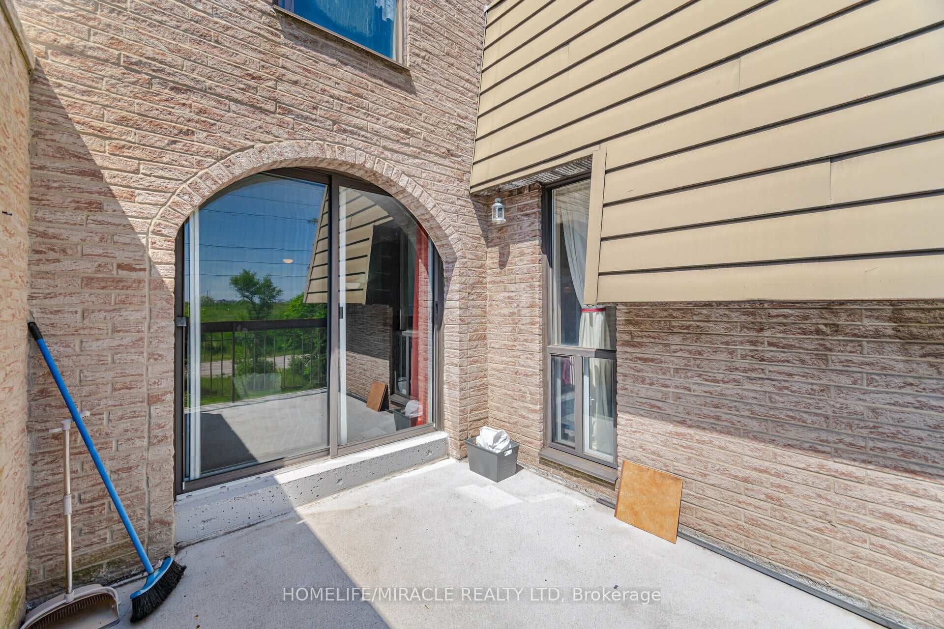 2095 Roche Court Unit 267 photo 38