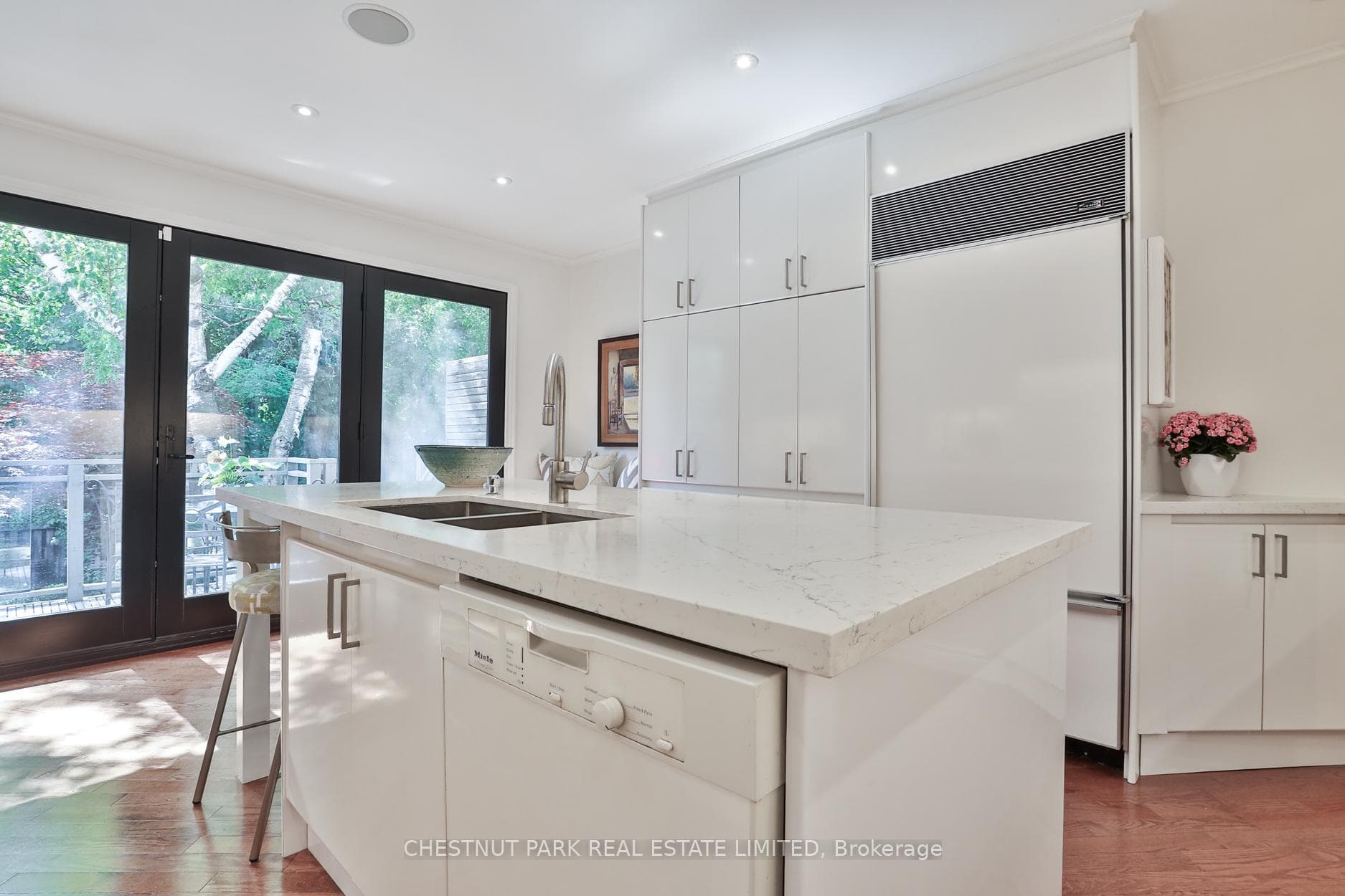 86 Glen Road photo 19
