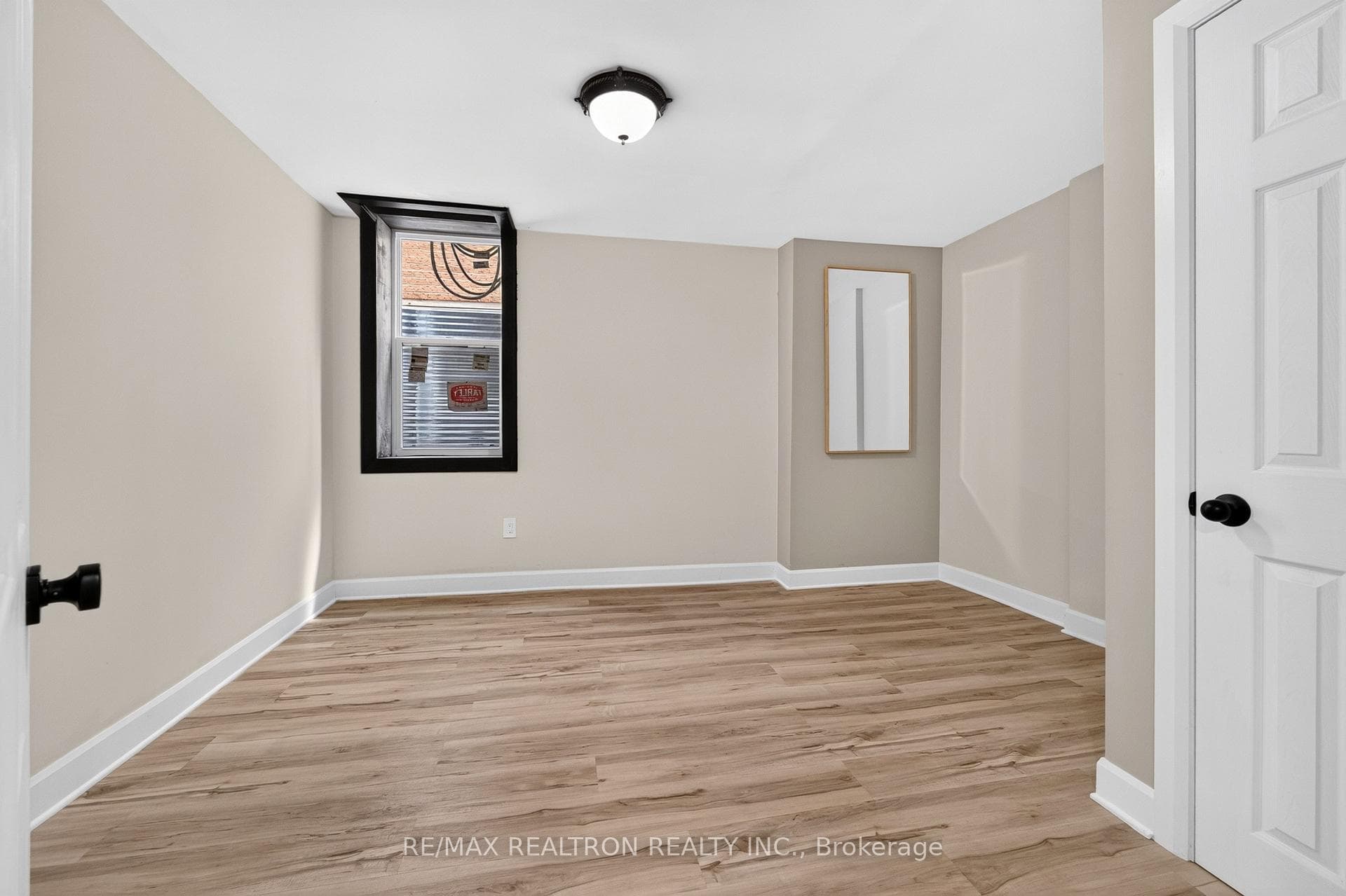 40 Carr Drive photo 16