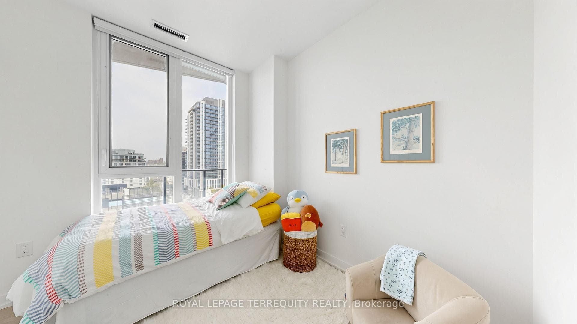 36 Zorra Street Unit 904 photo 19
