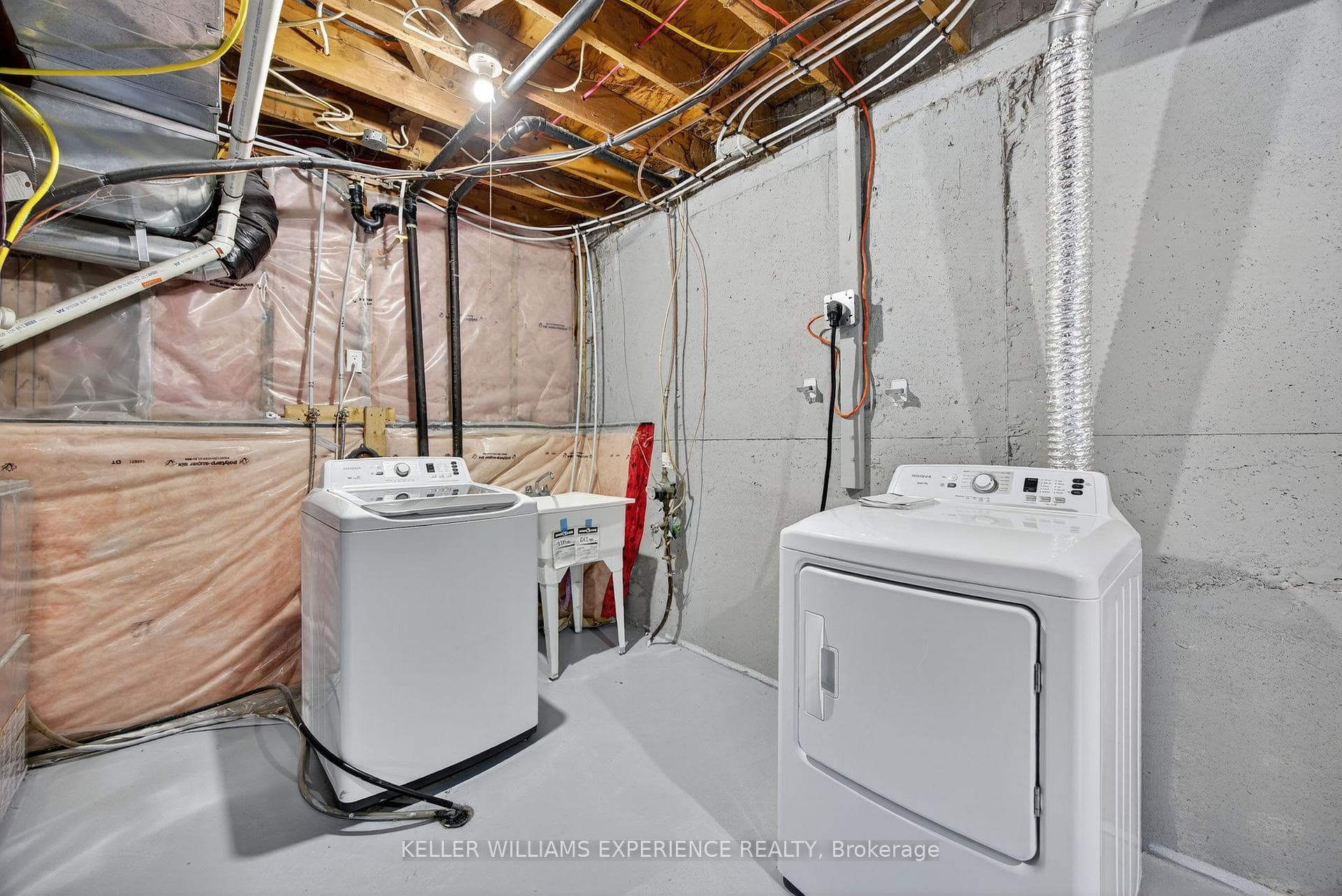 12 LANKIN Boulevard Unit #22 photo 32