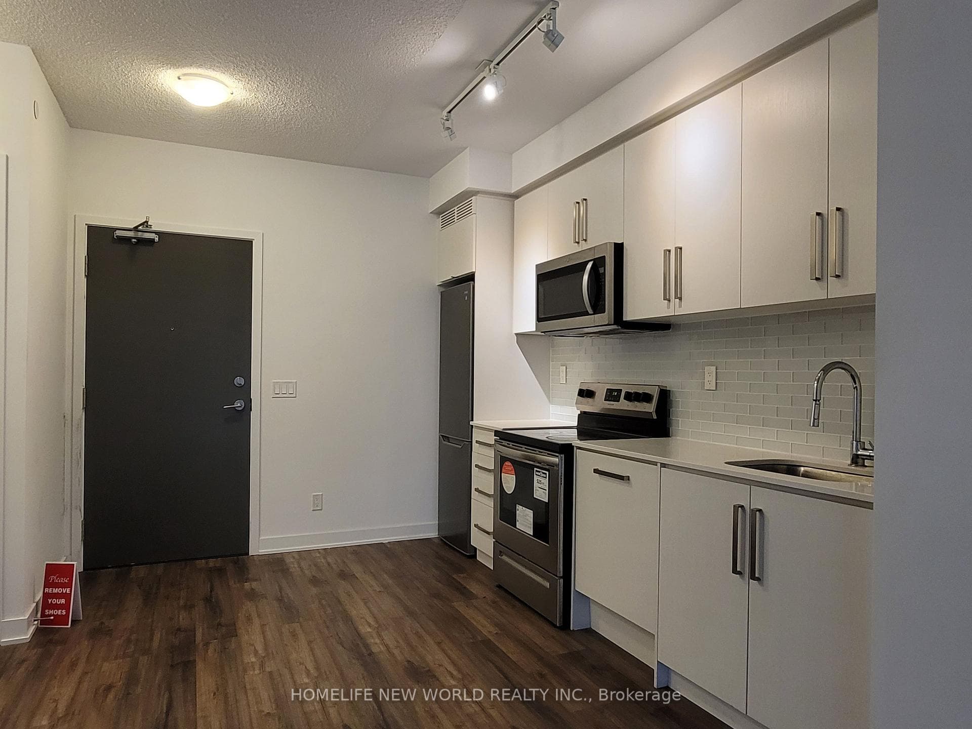 5180 Yonge Street Unit 903 photo 11