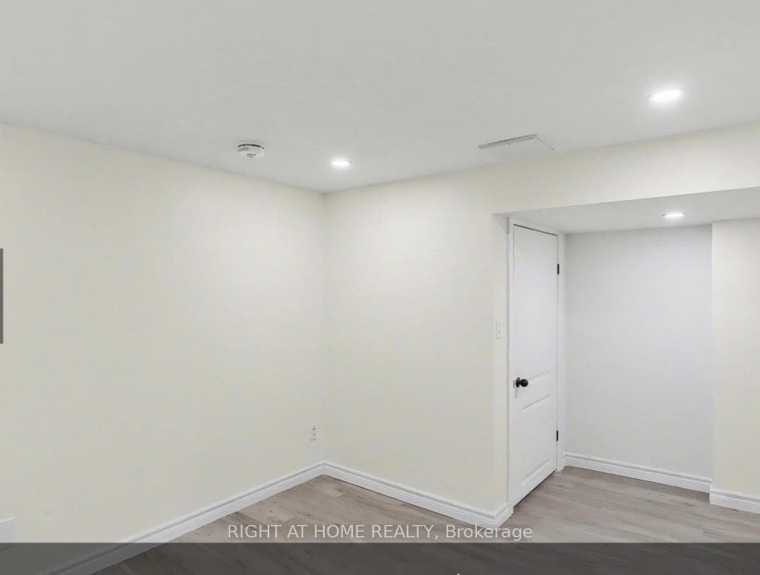 7 Mrgrath Place photo 9