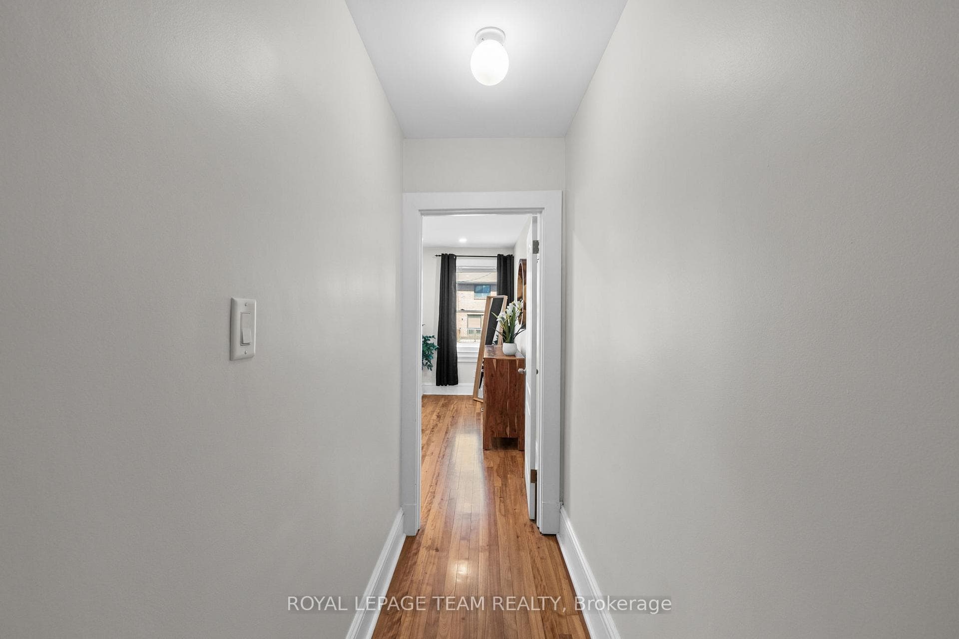 148 Bruyere Street photo 26