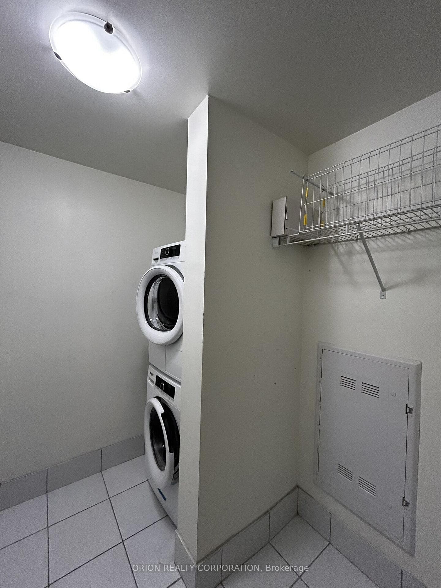 3237 Bayview Avenue Unit 906 photo 32