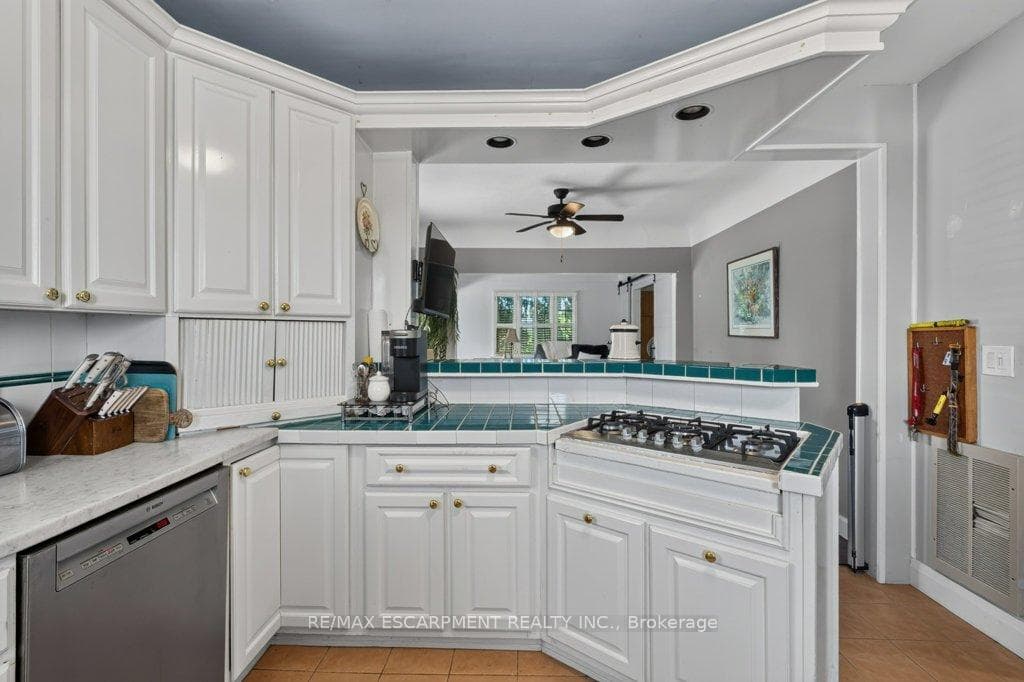 5331 Greenlane Road photo 14