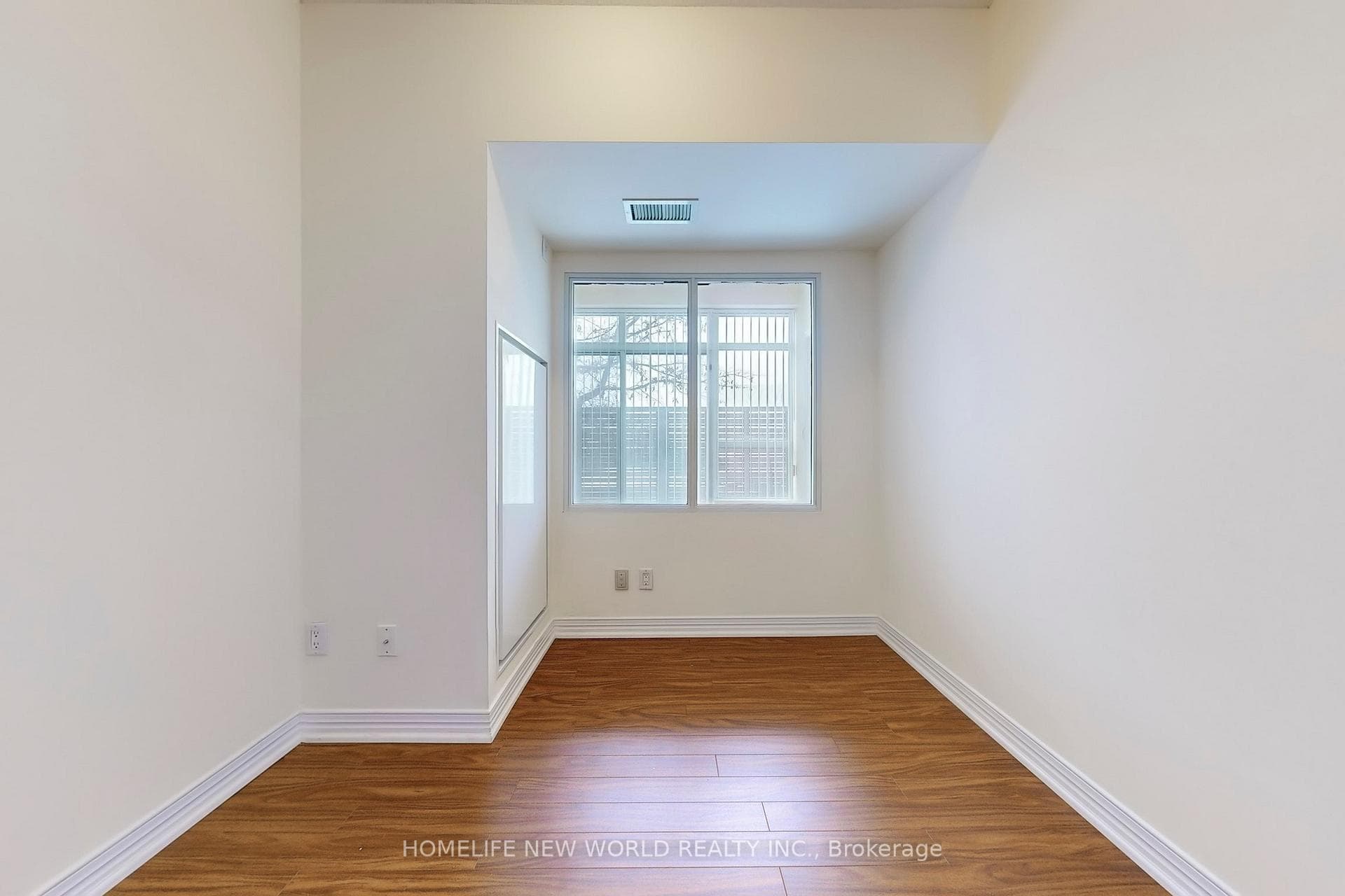 90 SCOTTFIELD Drive Unit 105 photo 18