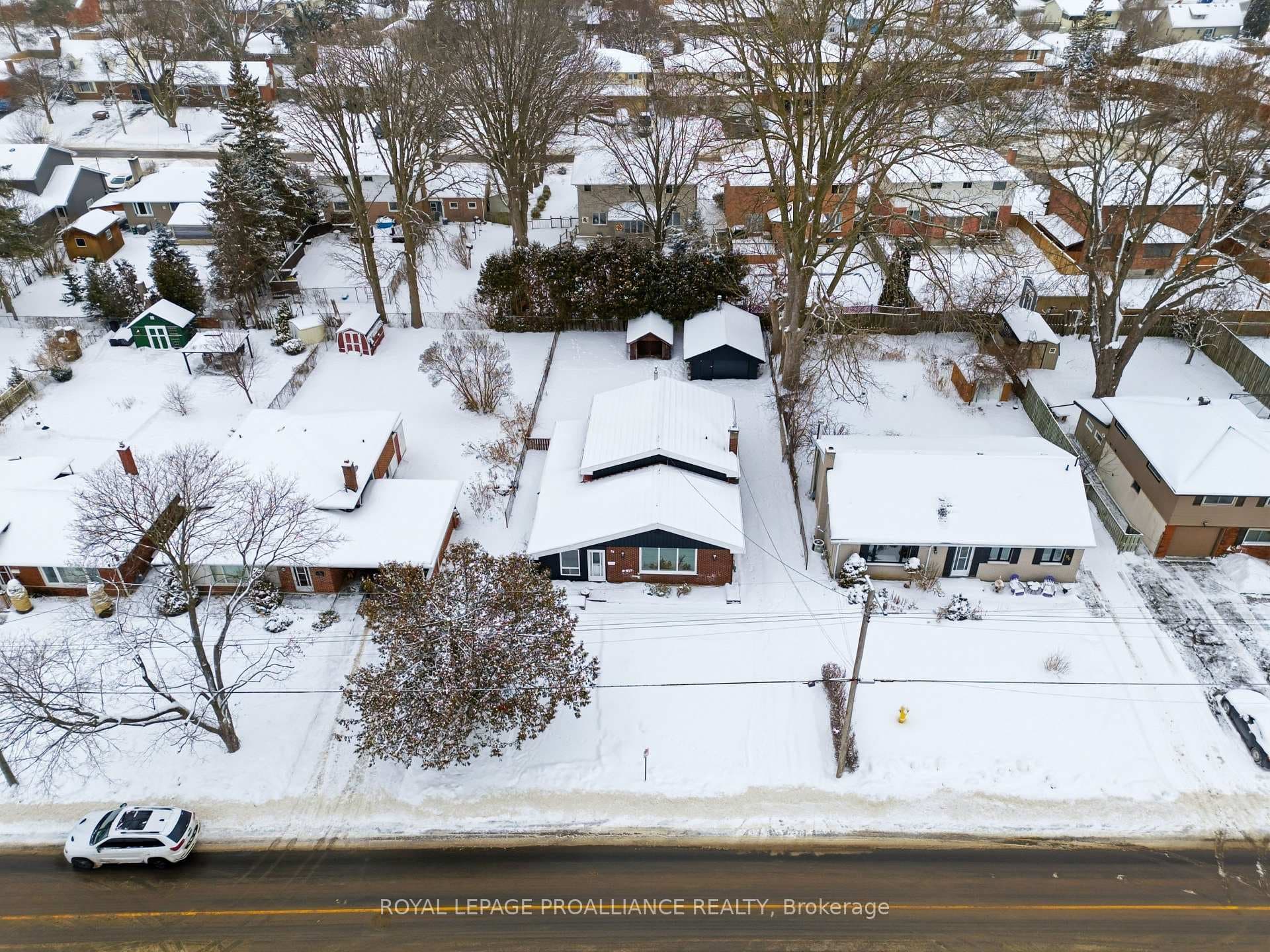 94 Rollins Drive photo 14