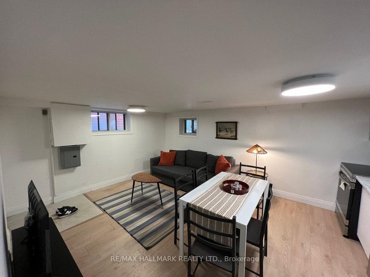 77 Northcote Avenue Unit Basement photo 1
