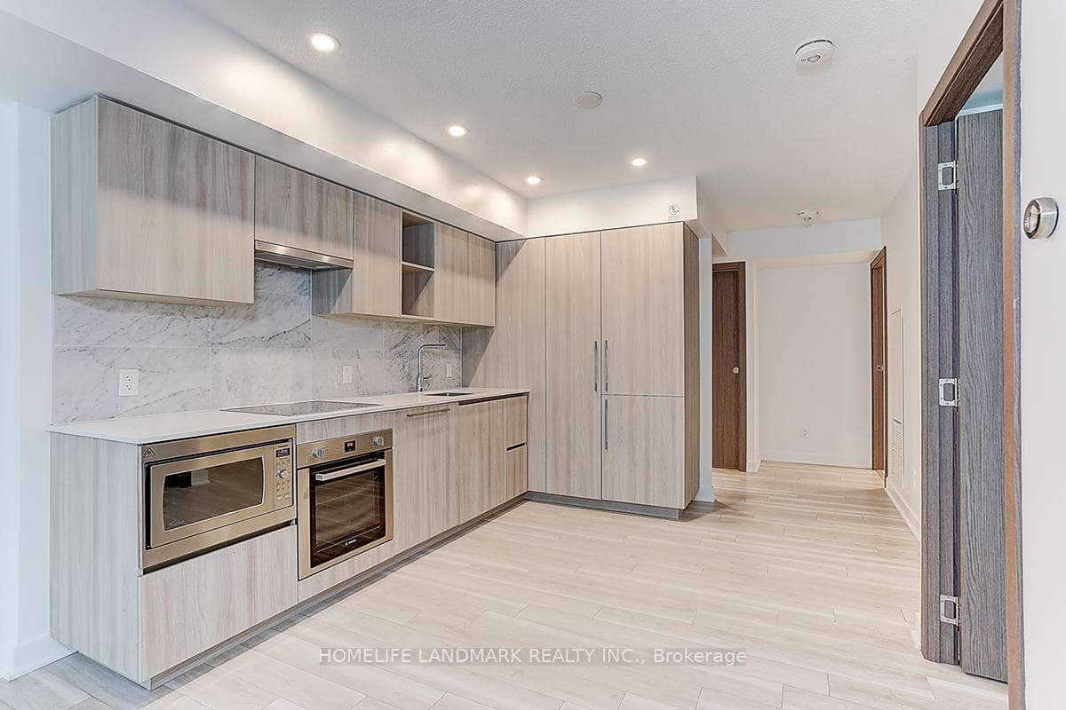17 Bathurst Street Unit 601 photo 7