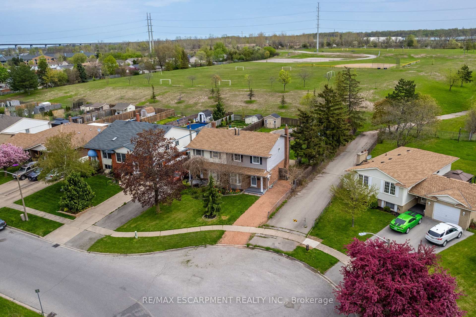 75 Dundonald Street photo 28