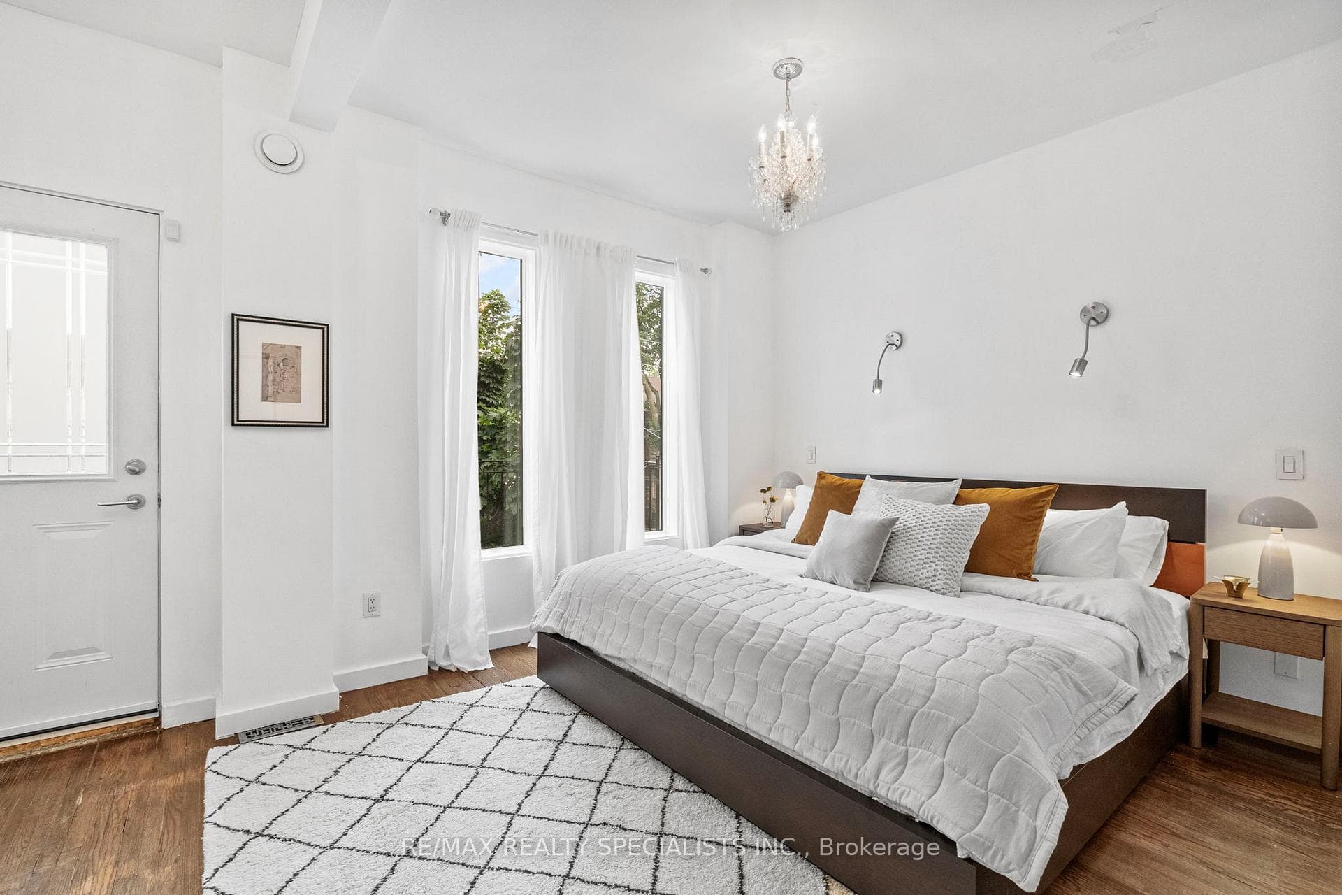 418 Ossington Avenue photo 20