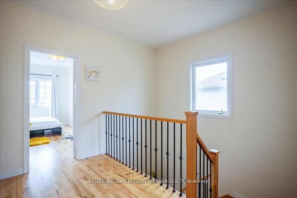 462 Reeves Way Boulevard photo 13