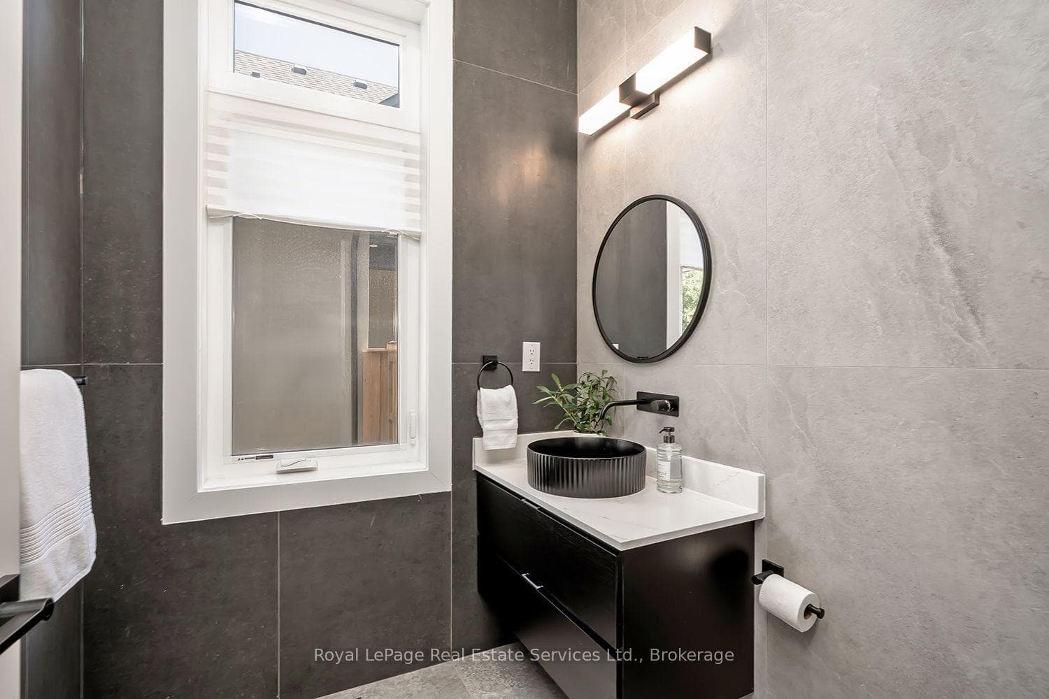 Powder Room