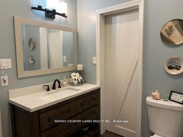 2481 Lakeshore Drive photo 18