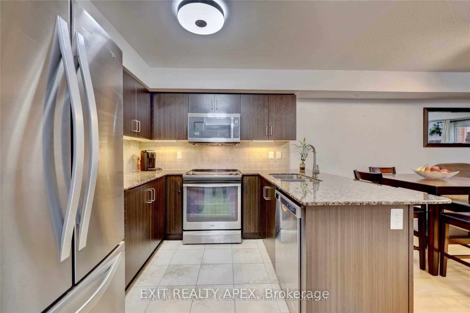 2504 Post Road Unit 19 photo 14