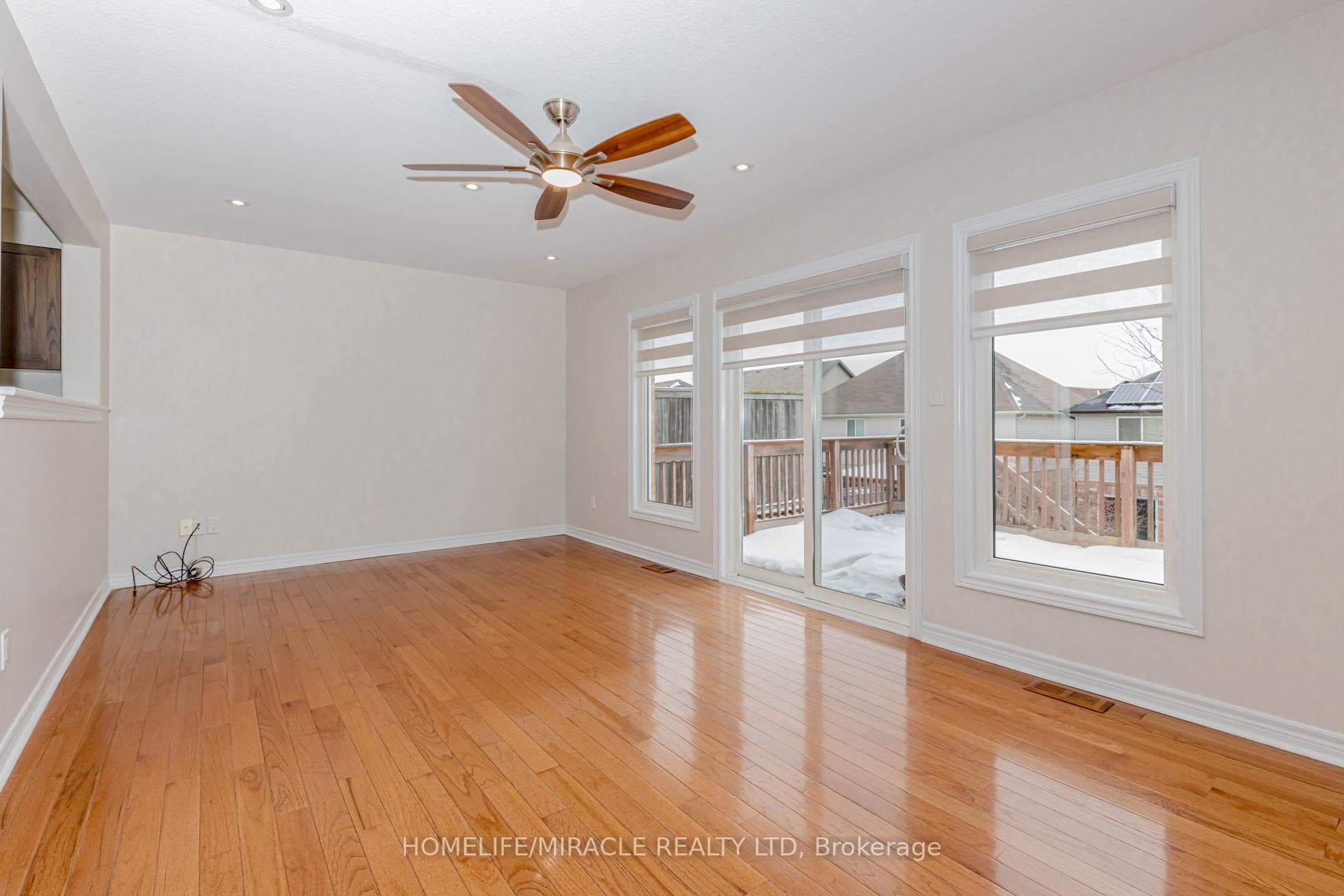21 Dougall Street photo 16