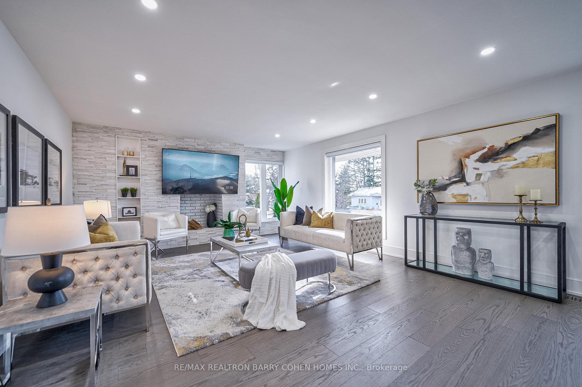 29 Artinger Court photo 6