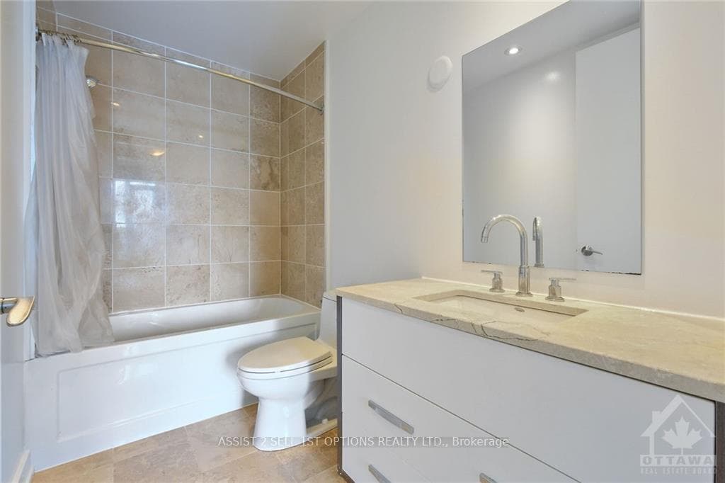 111 CHAMPAGNE Avenue Unit 409 photo 20